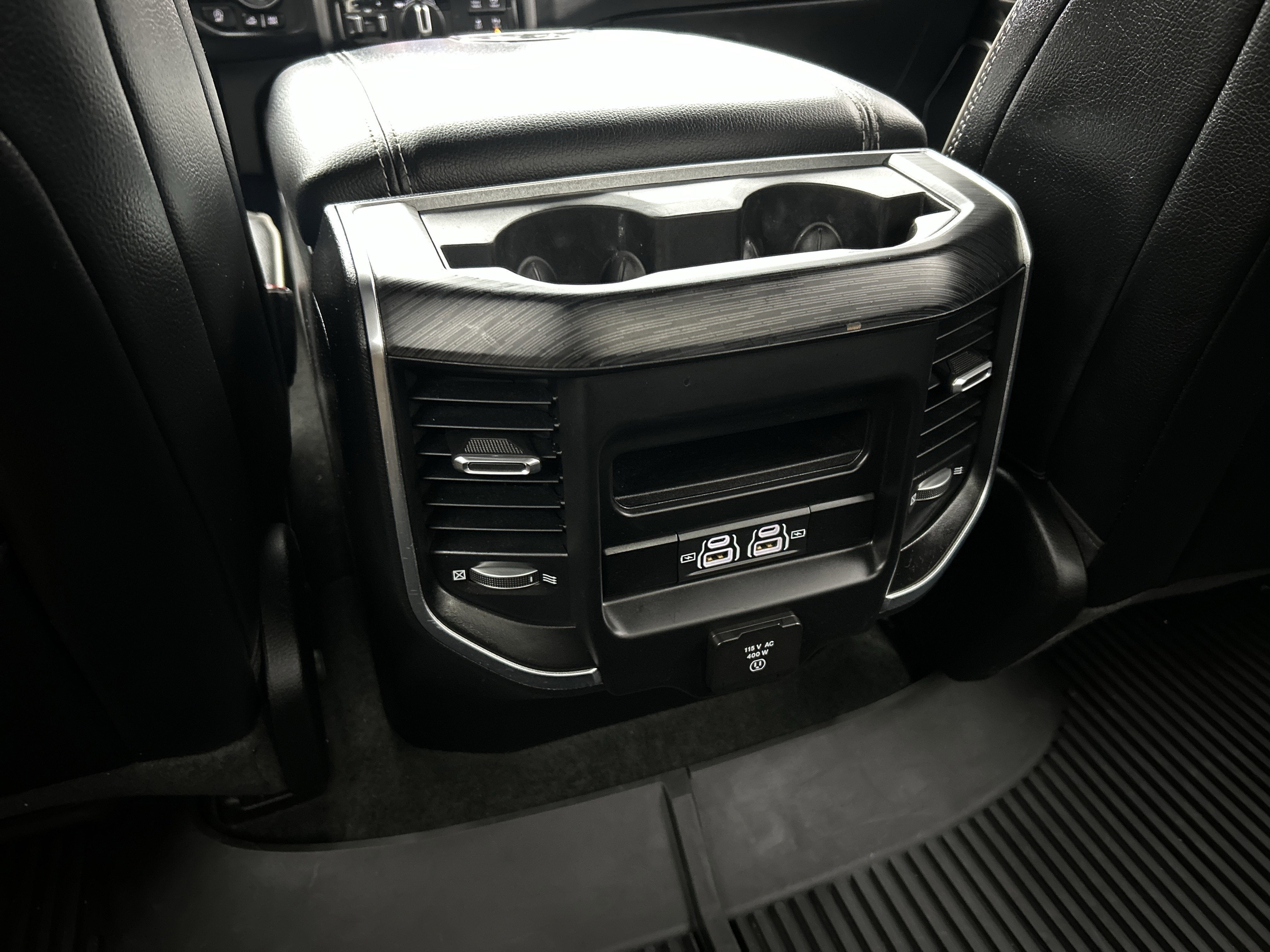 2023 RAM RAM 1500 LARAMIE