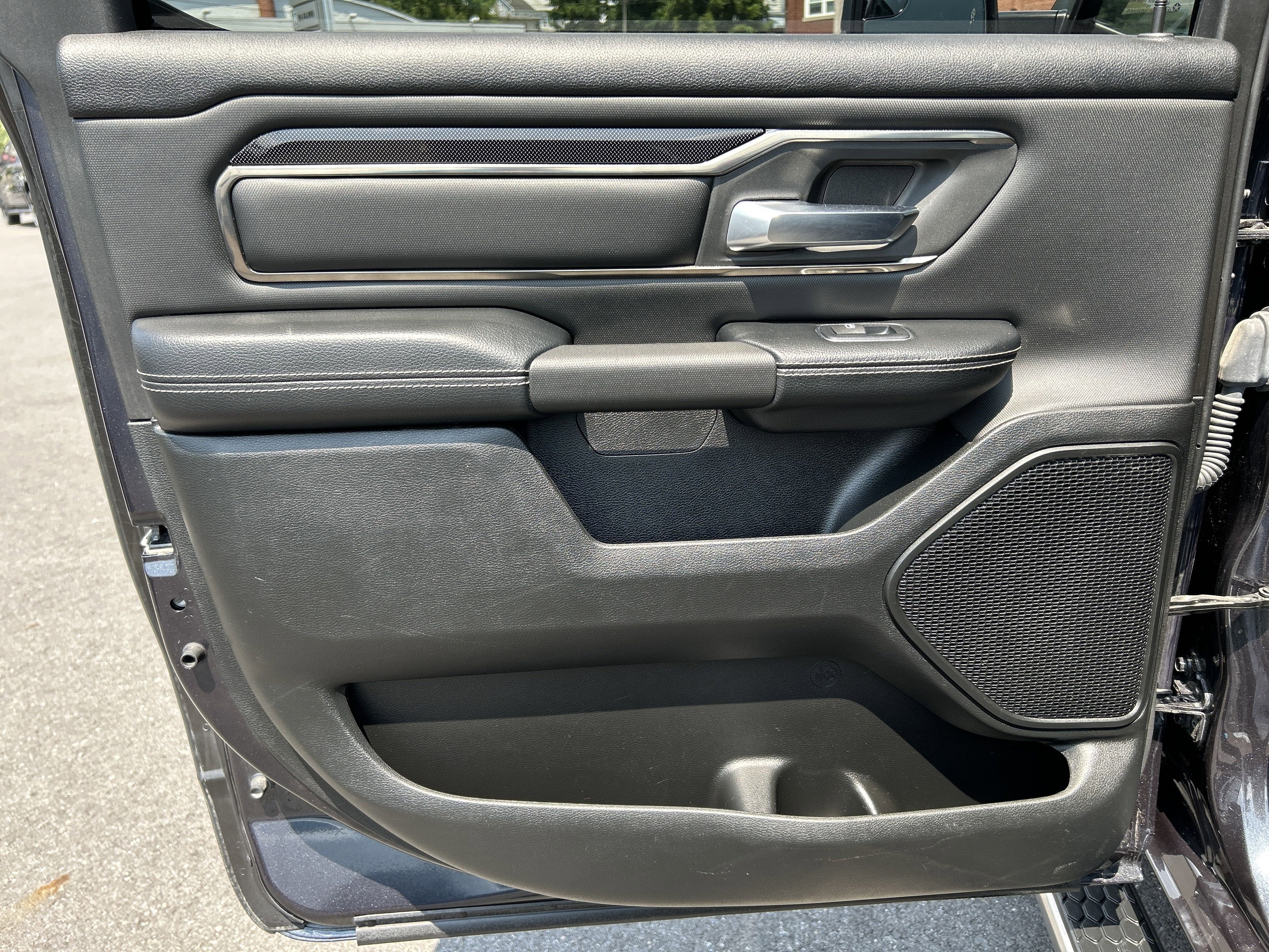 2019 RAM RAM 1500 SPORT