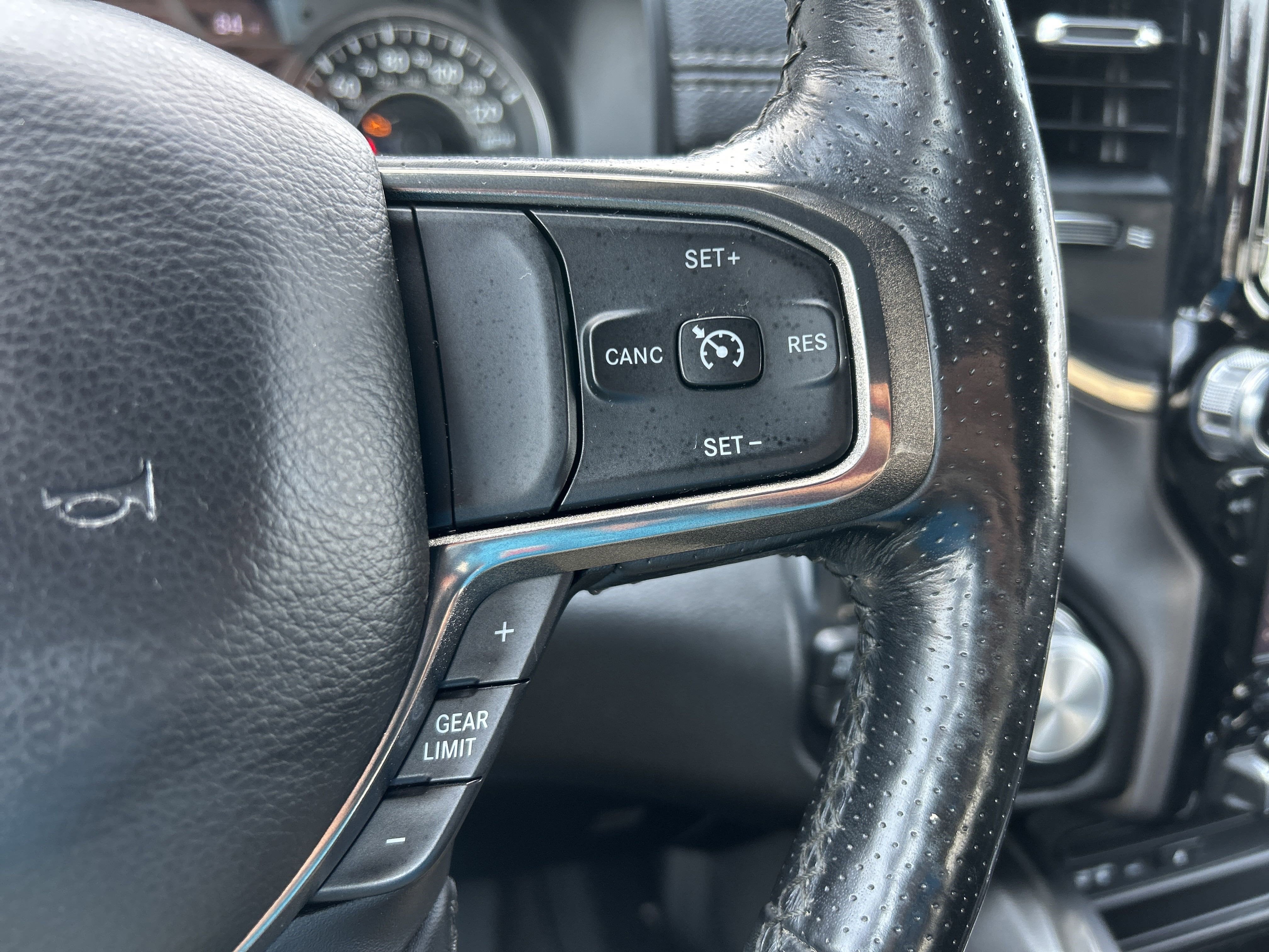 2019 RAM RAM 1500 SPORT