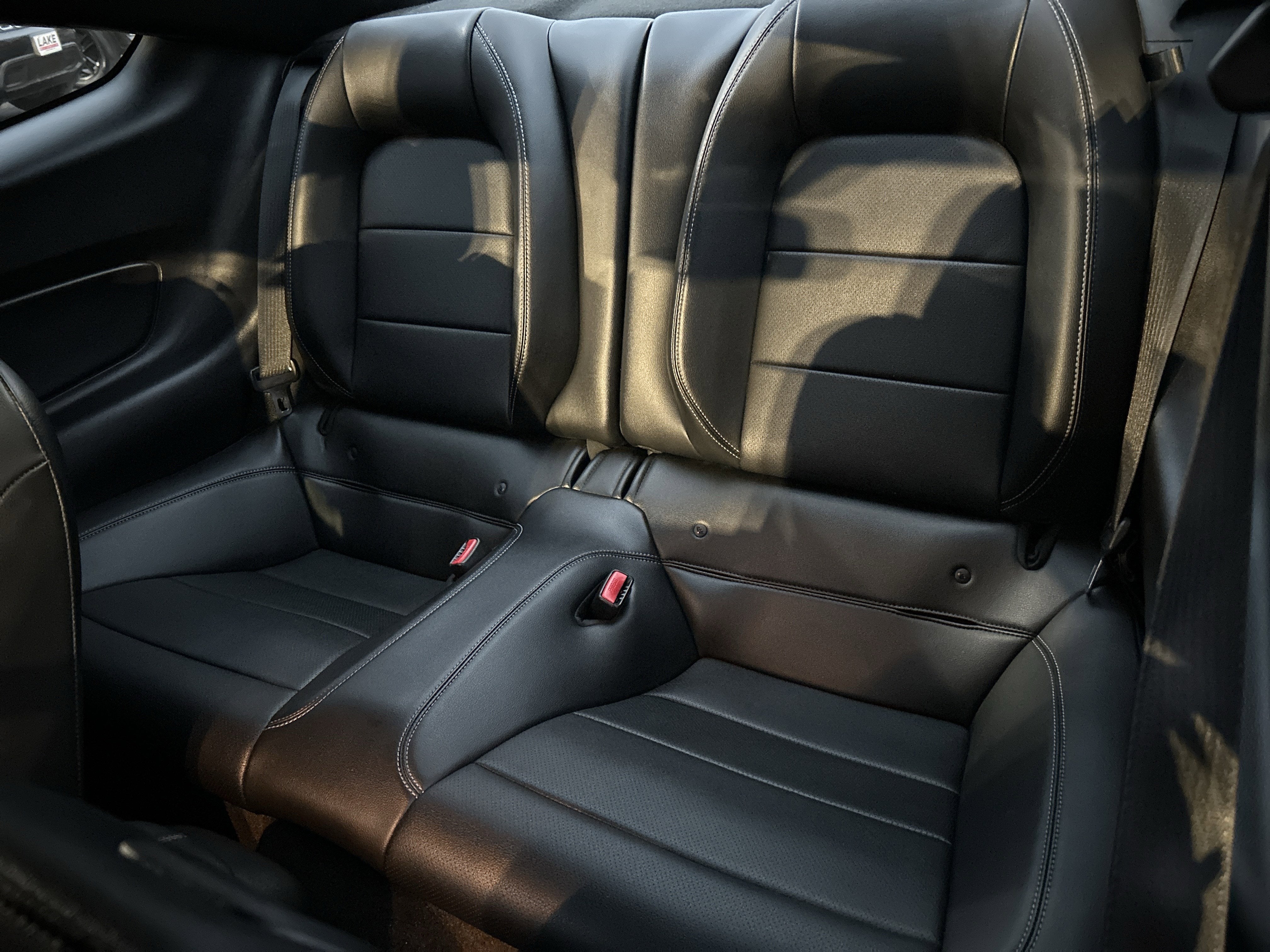 2016 Ford MUSTANG ECO PREMIUM