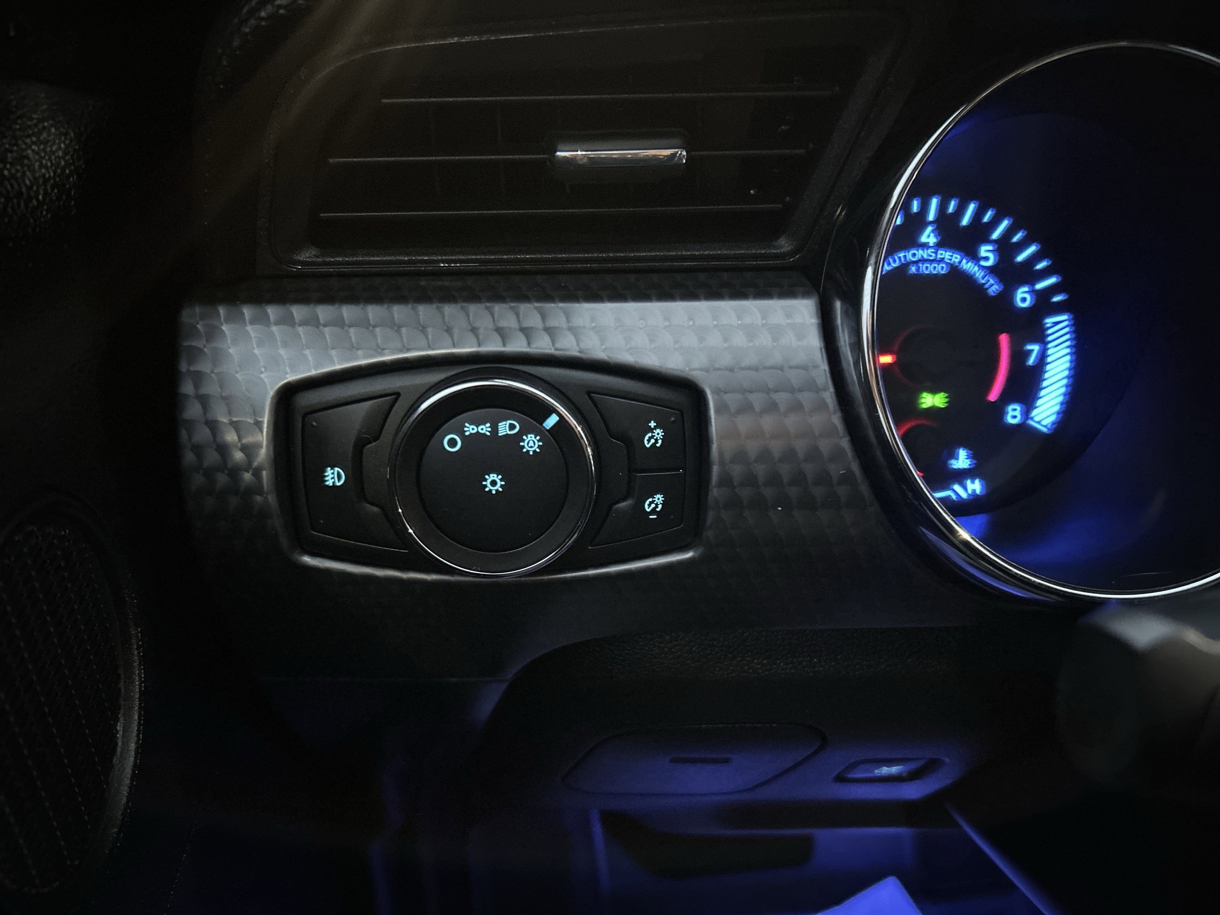 2016 Ford MUSTANG ECO PREMIUM