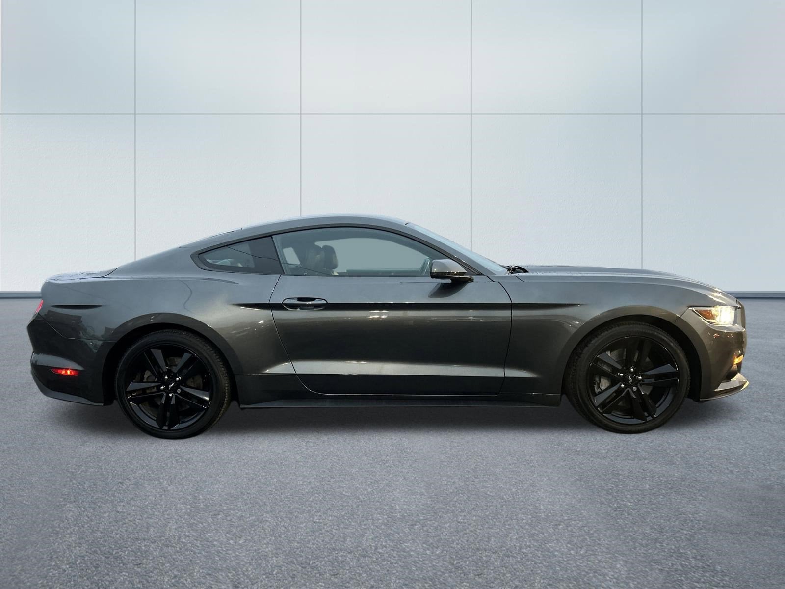 2016 Ford MUSTANG ECO PREMIUM
