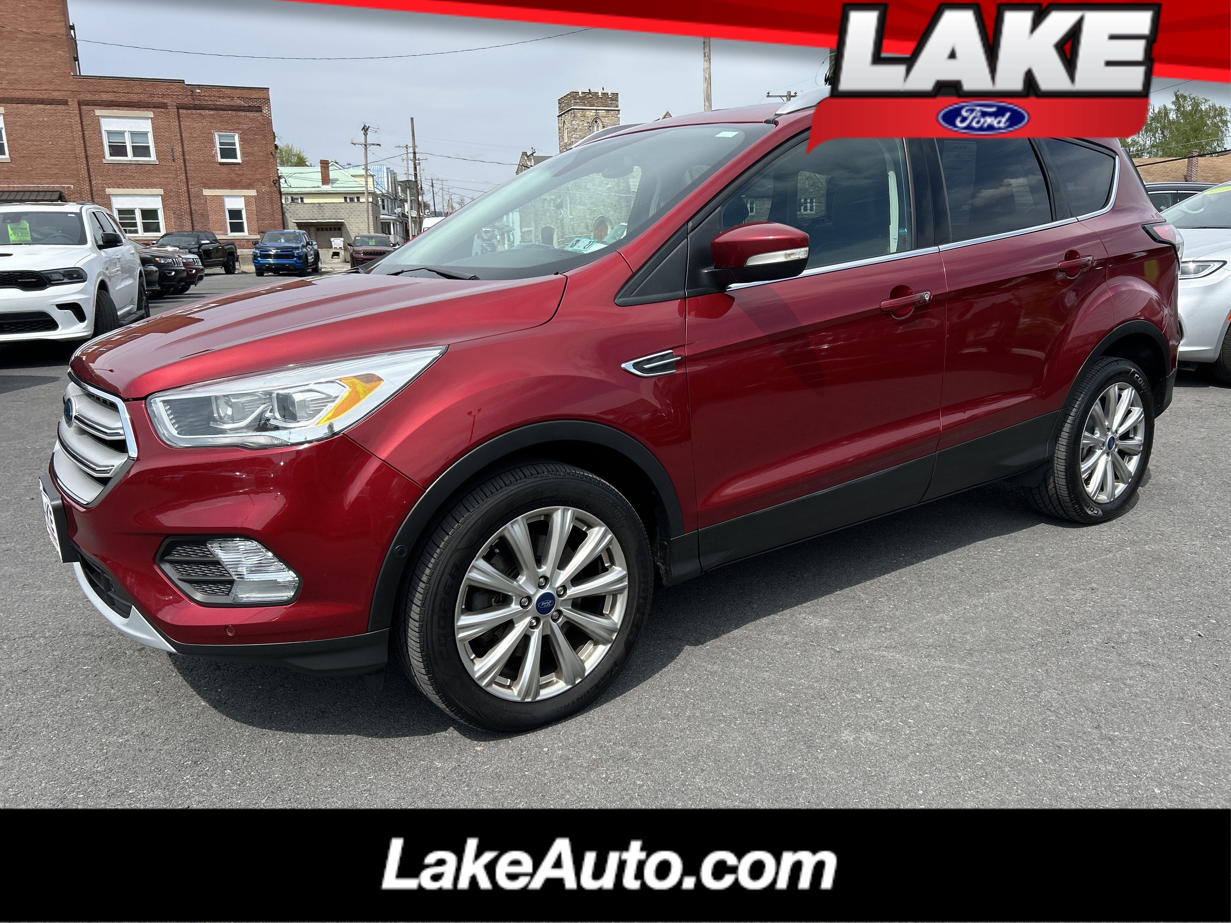 2018 Ford ESCAPE TITANIUM