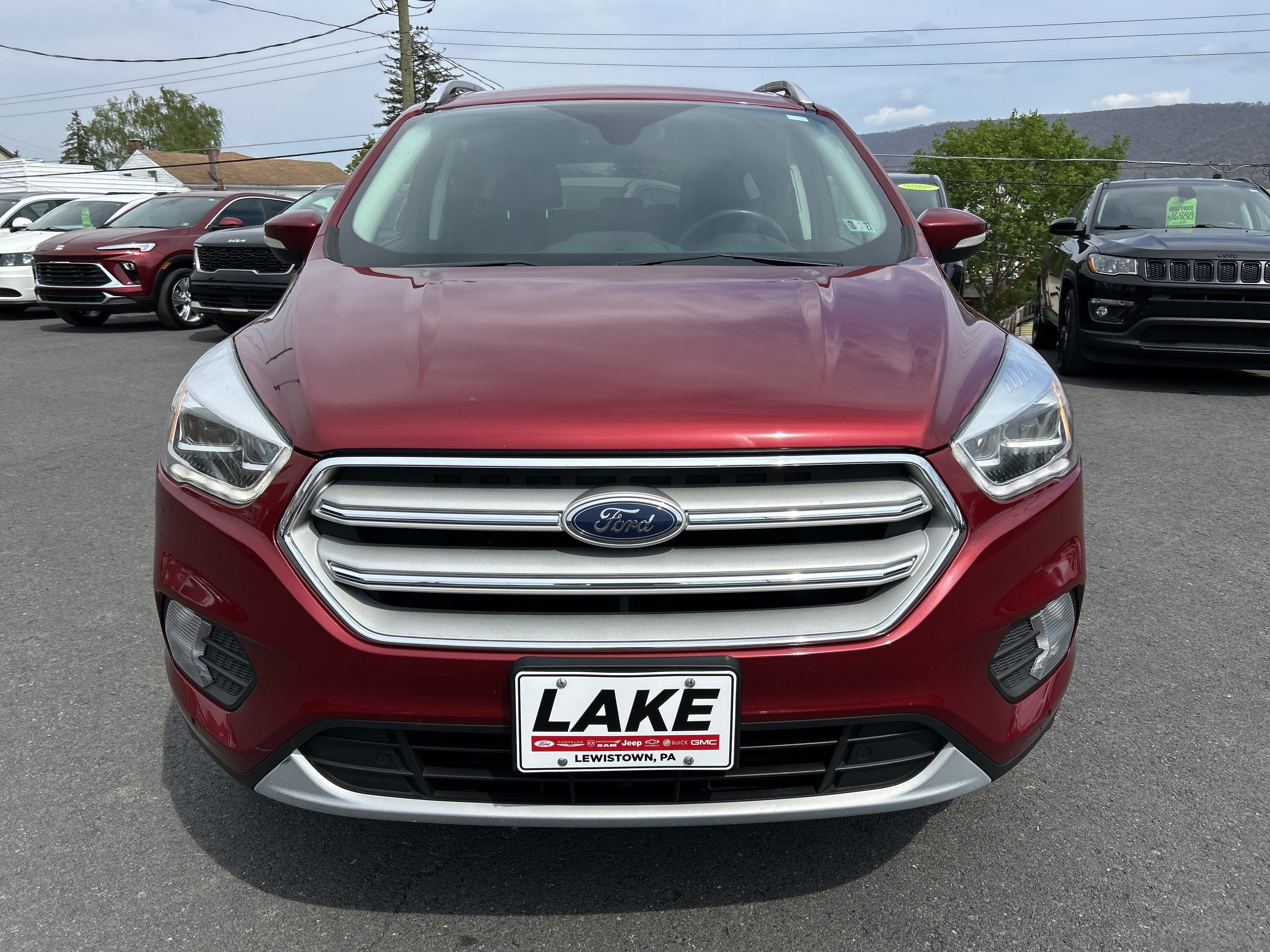 2018 Ford ESCAPE TITANIUM
