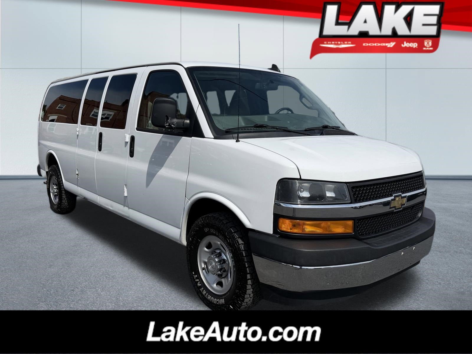 2018 Chevrolet EXPRESS 3500 LT