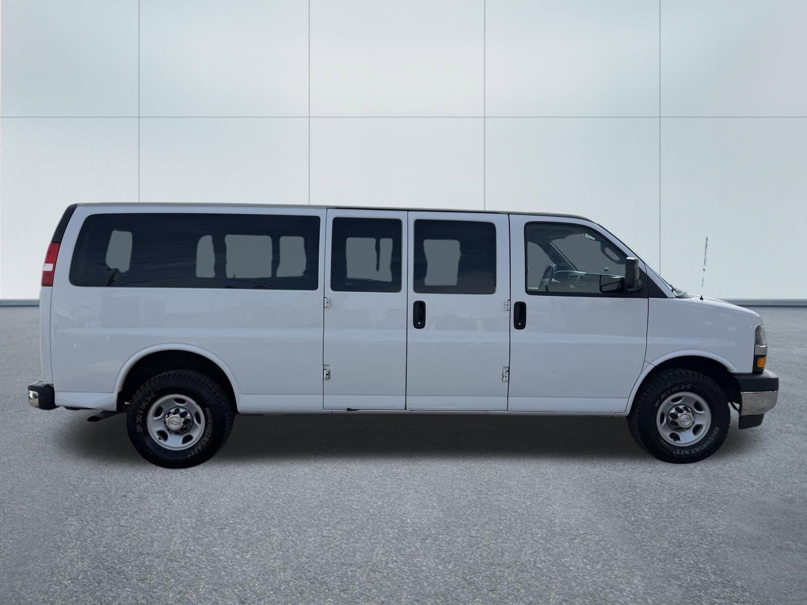 2018 Chevrolet EXPRESS 3500 LT