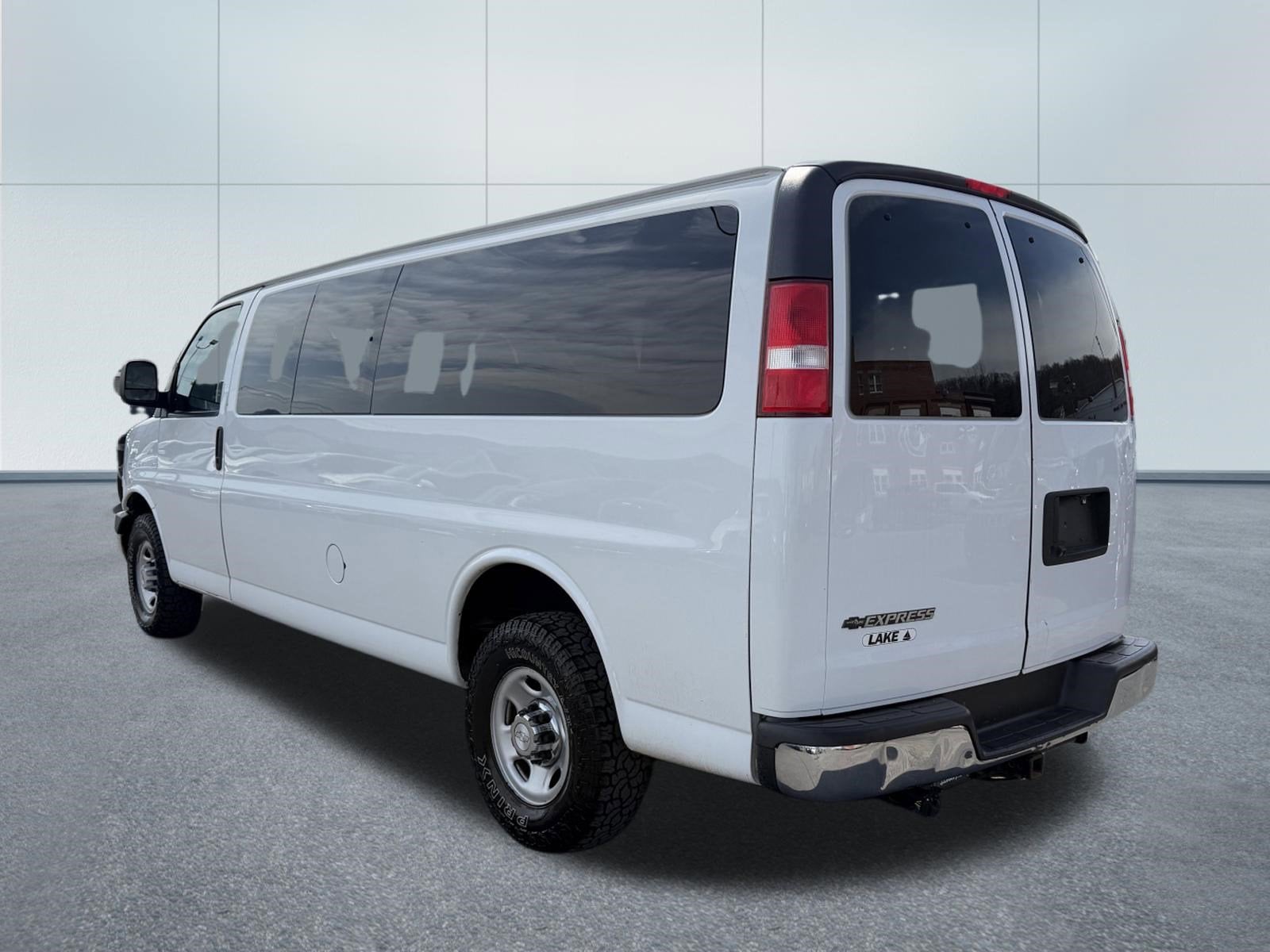 2018 Chevrolet EXPRESS 3500 LT
