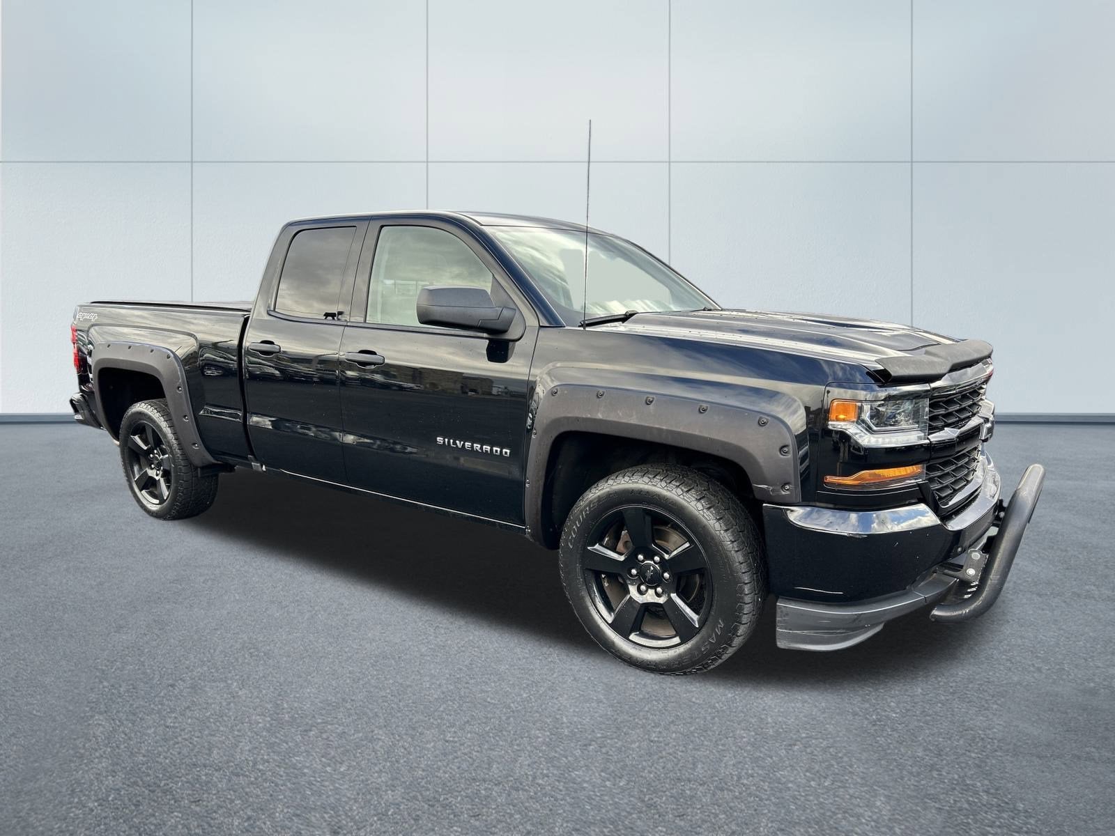 2017 Chevrolet SILVERADO 1500 CUSTOM
