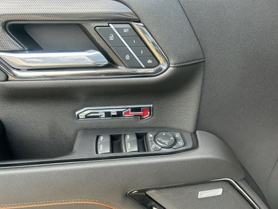 2022 GMC Sierra AT4