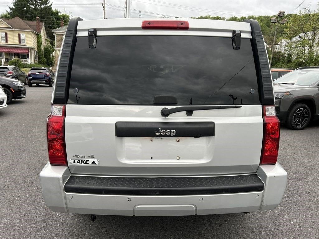 2007 Jeep Commander Sport