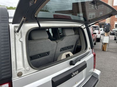 2007 Jeep Commander Sport