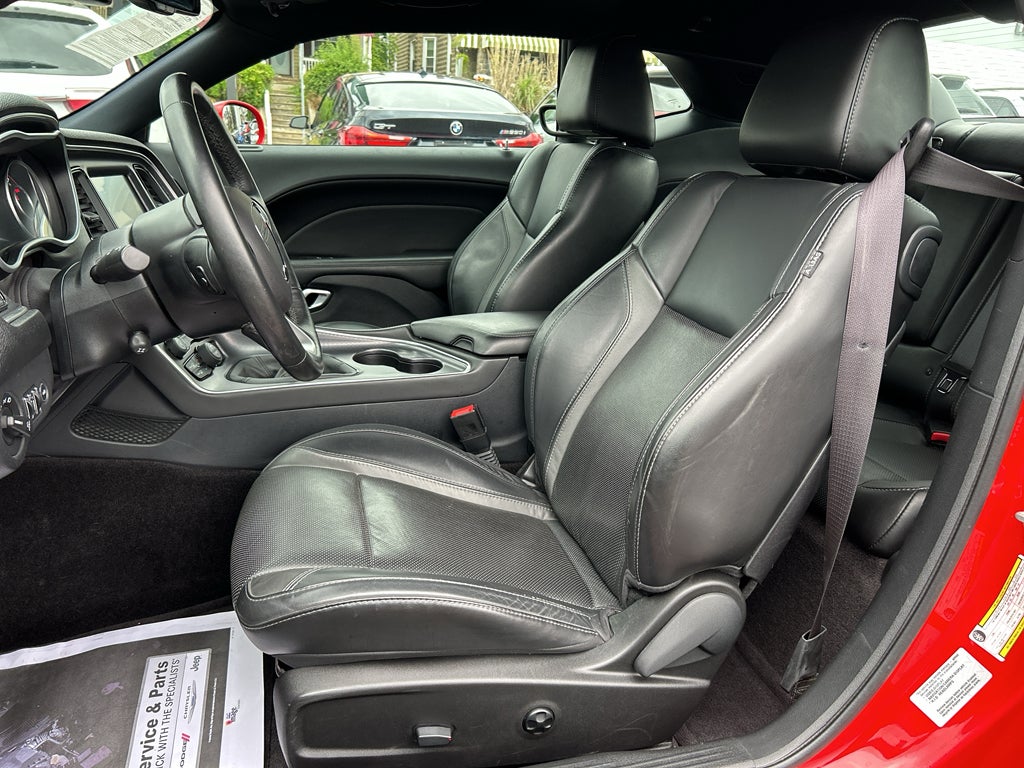 2016 Dodge Challenger R/T Plus