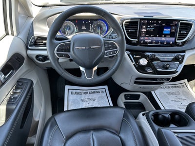 2023 Chrysler PACIFICA TOURING L