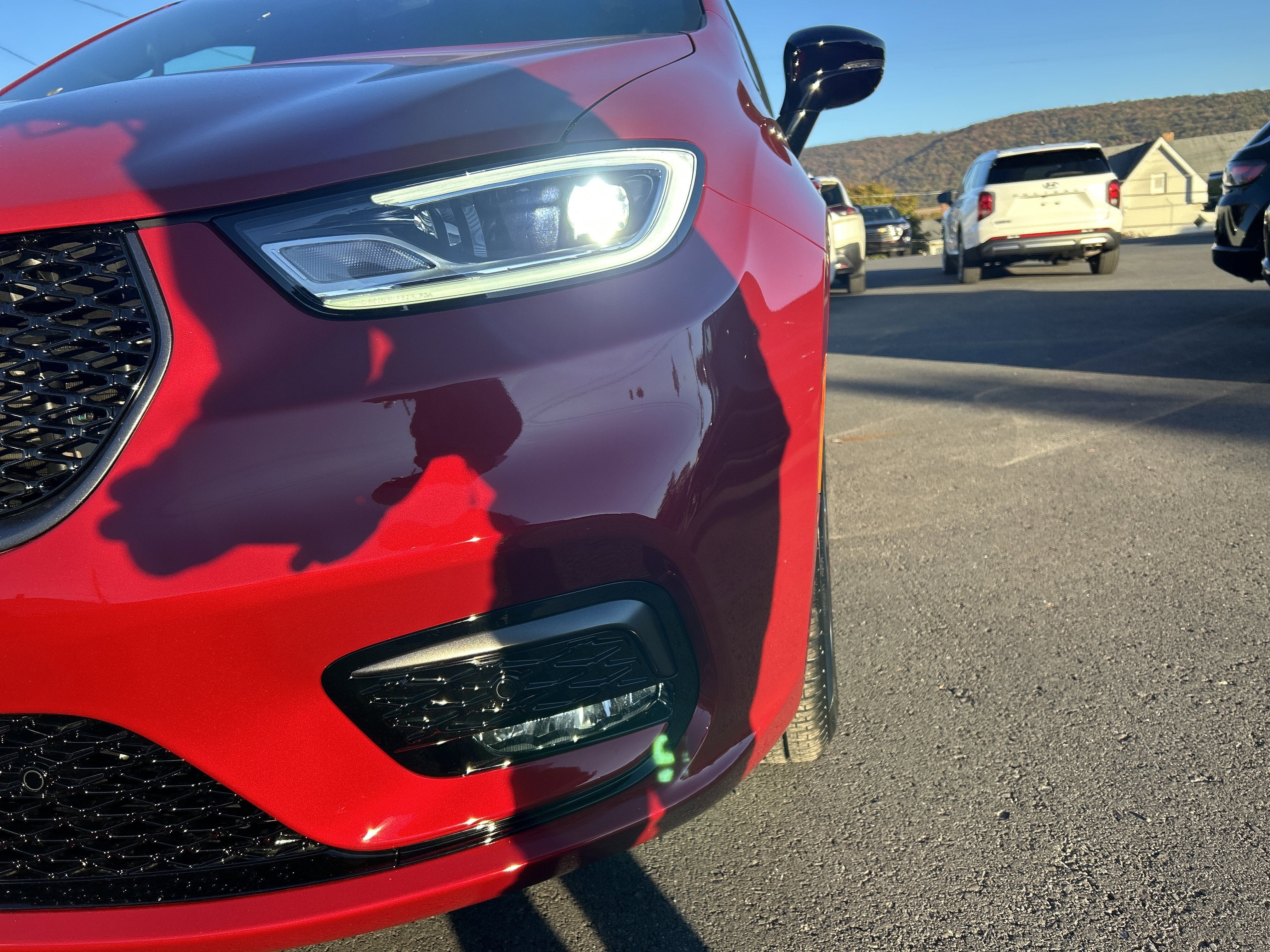 2026 Chrysler Pacifica Select