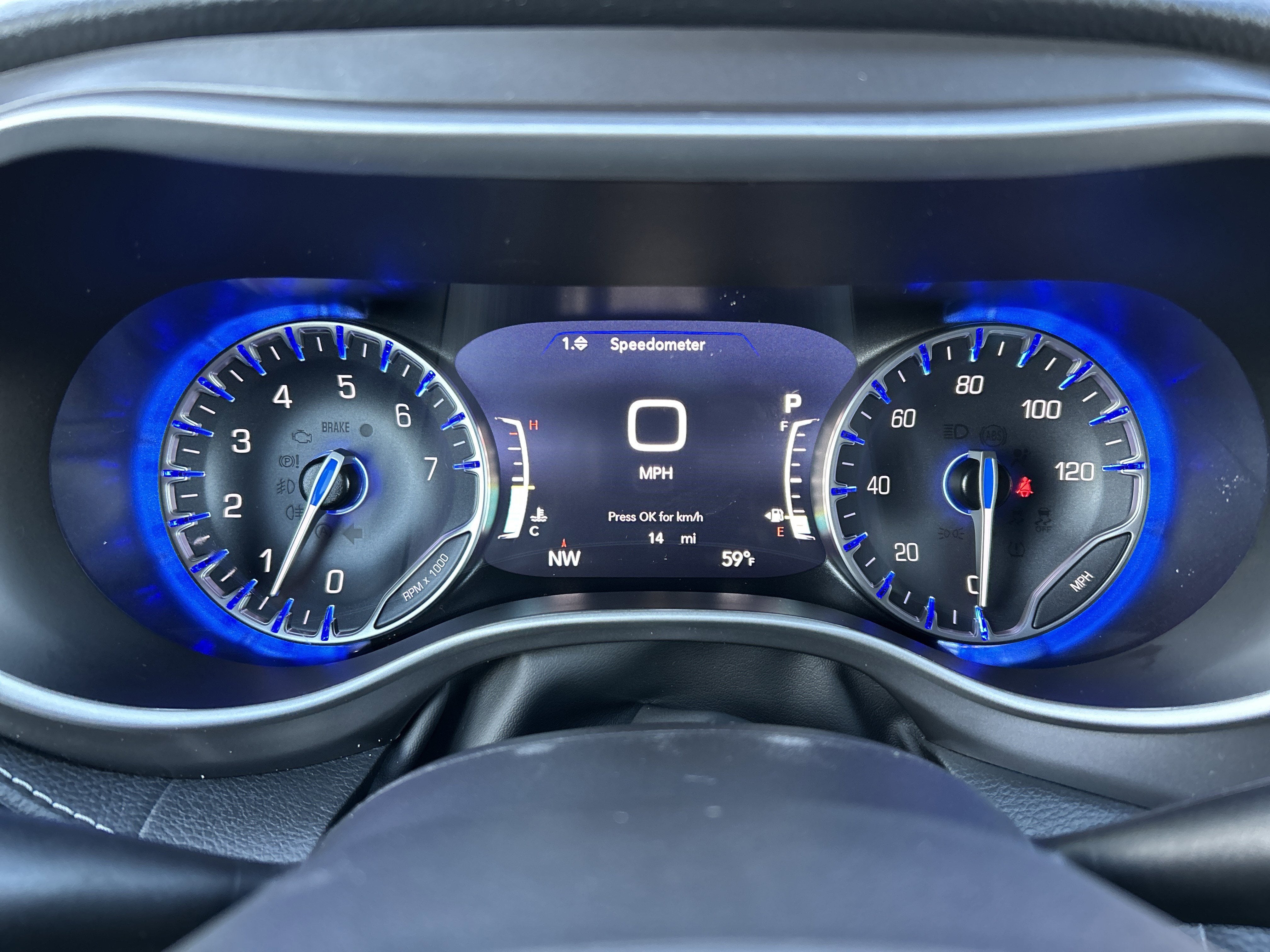 2026 Chrysler Pacifica Select