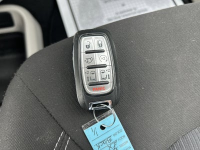 2023 Chrysler VOYAGER LX