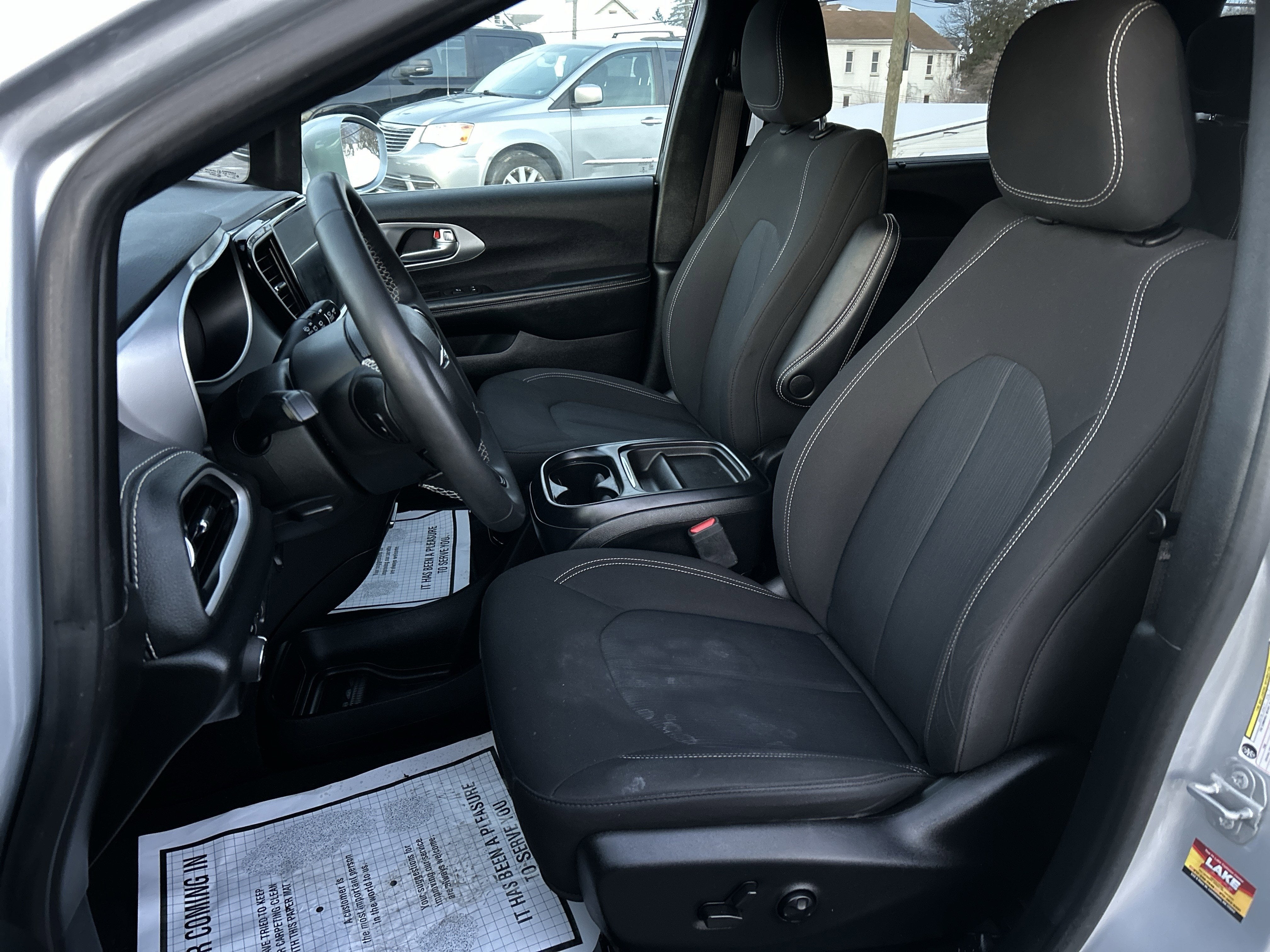 2022 Chrysler PACIFICA TOURING