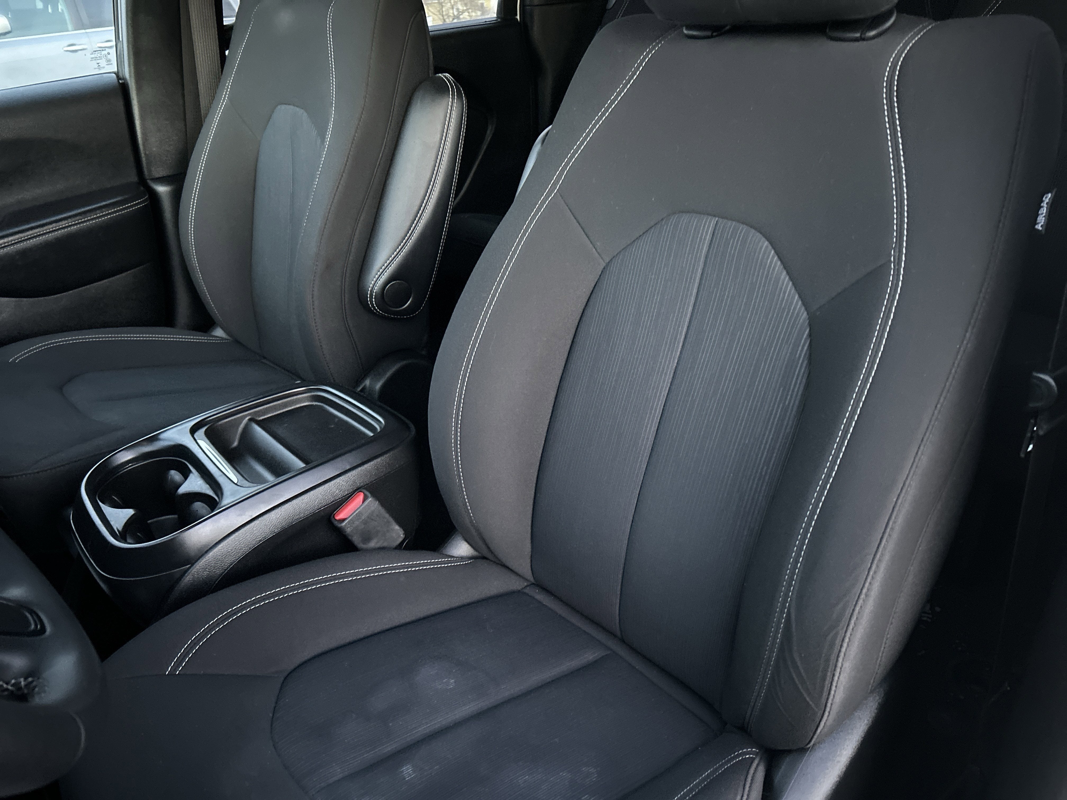 2022 Chrysler PACIFICA TOURING