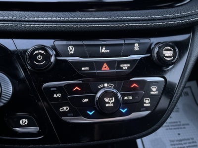 2022 Chrysler PACIFICA TOURING