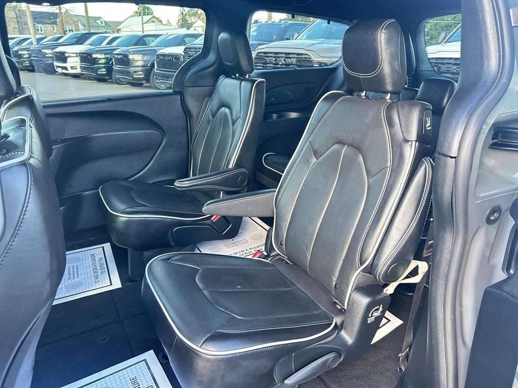 2025 Chrysler Pacifica Limited