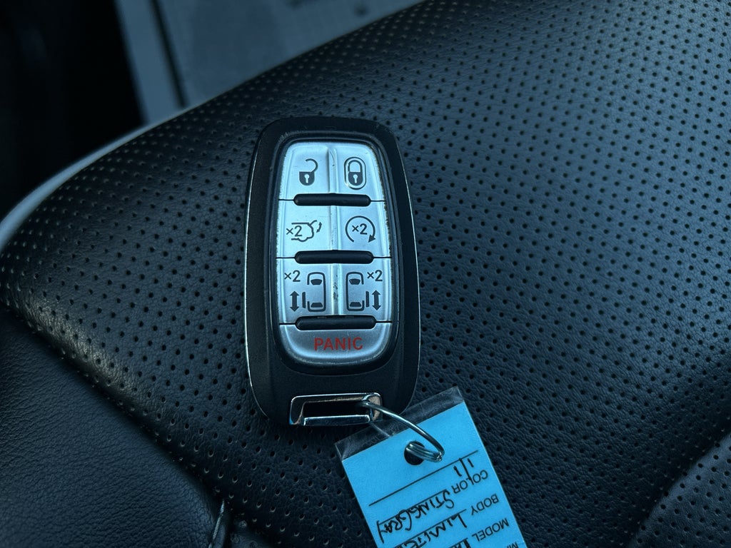 2025 Chrysler Pacifica Limited
