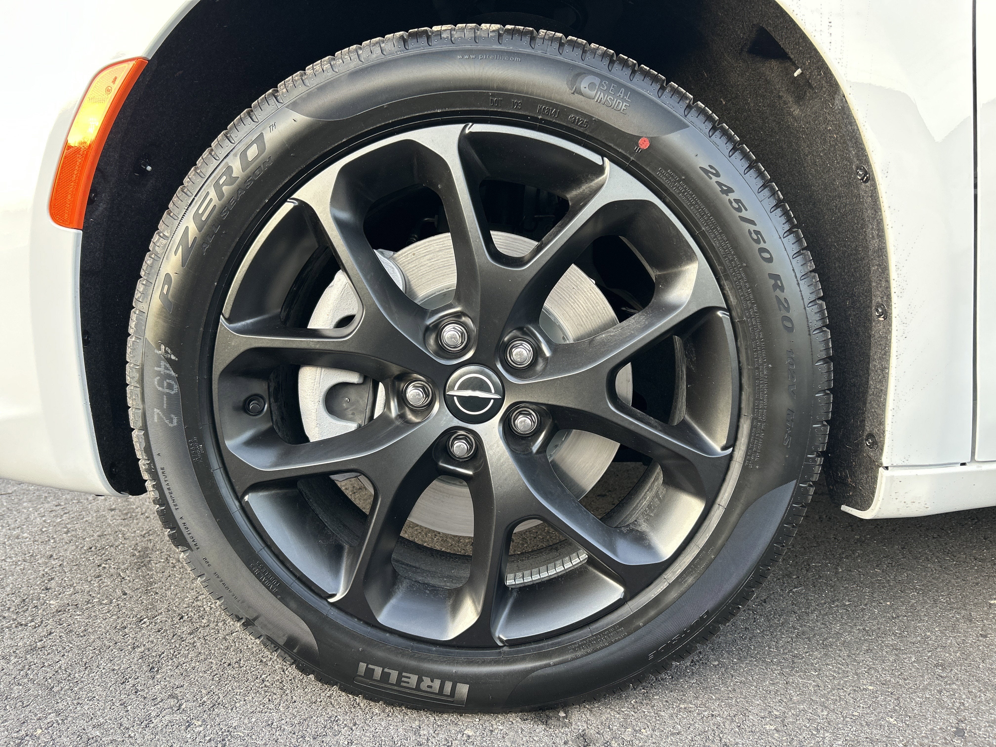 2026 Chrysler Pacifica Select