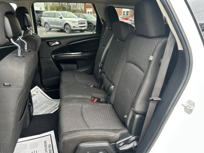 2018 Dodge JOURNEY SE