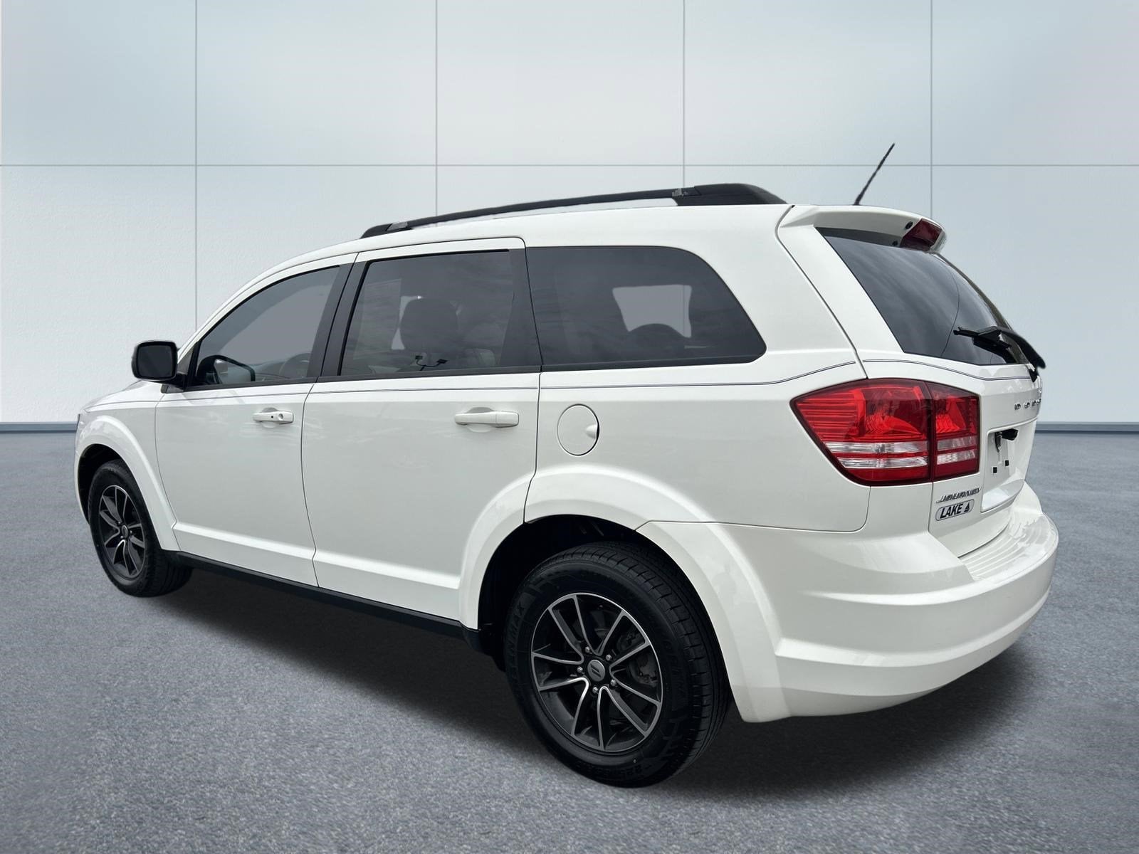 2018 Dodge JOURNEY SE