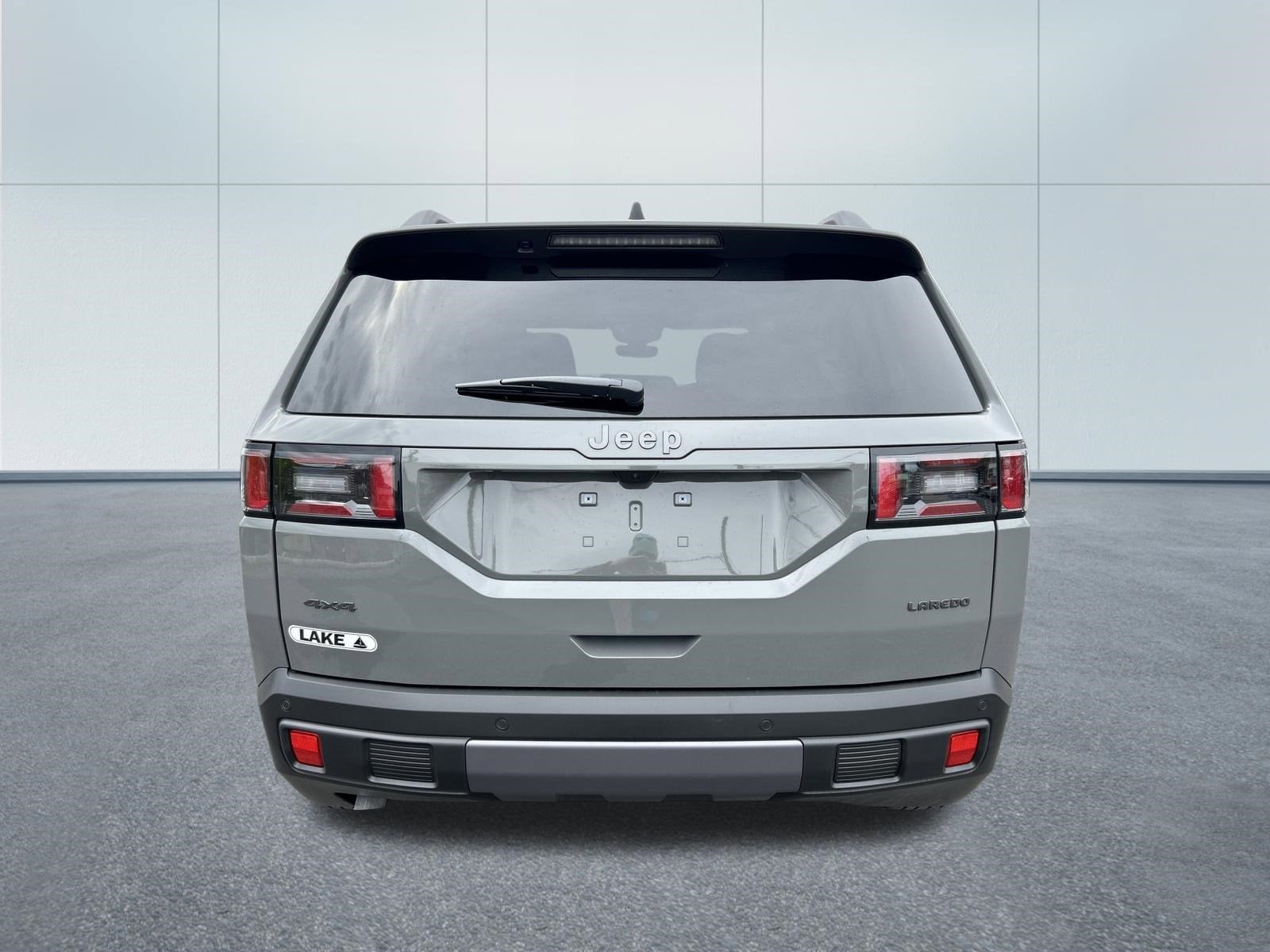 2026 Jeep Cherokee Laredo