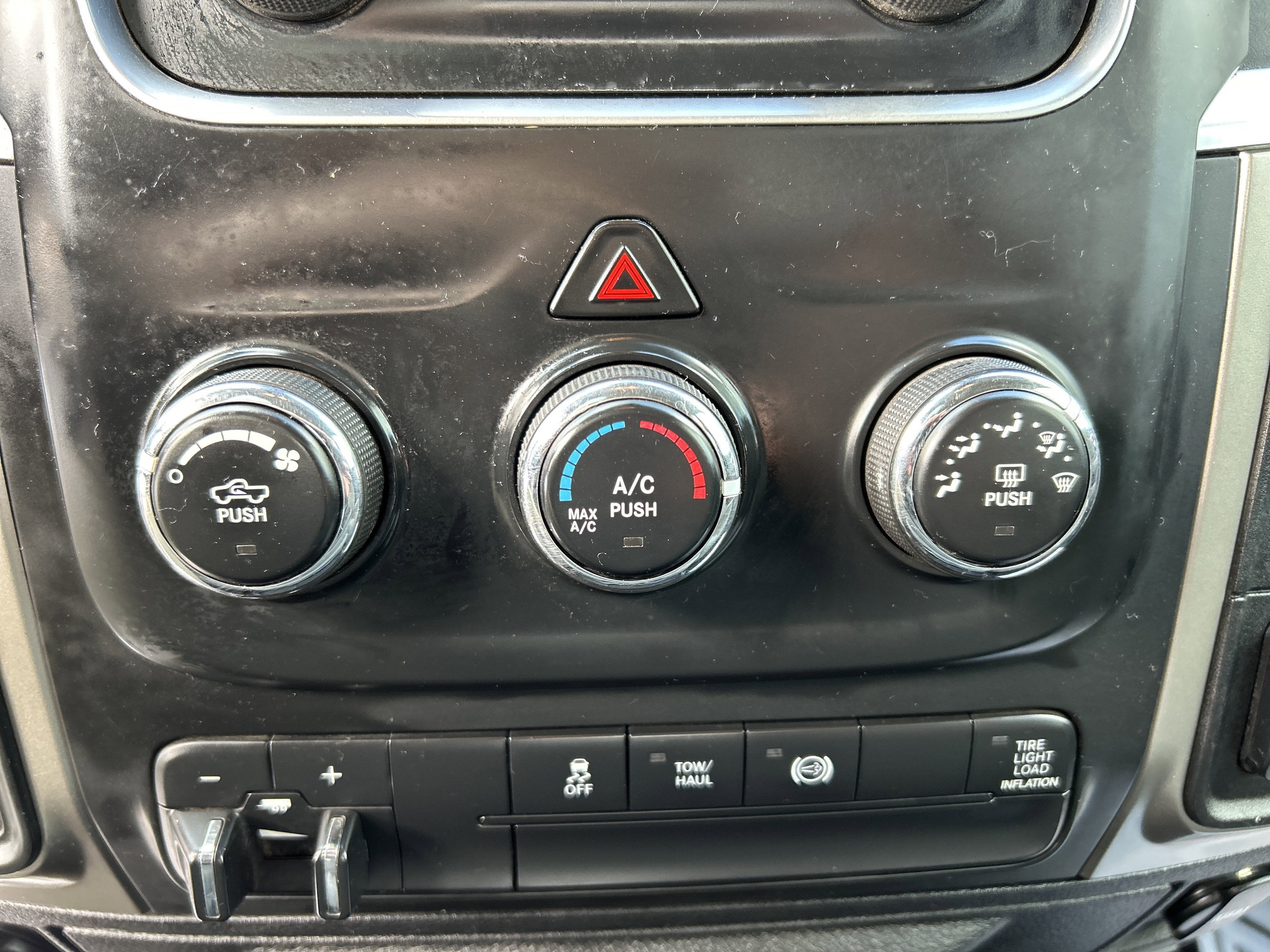 2013 RAM RAM 2500 SLT