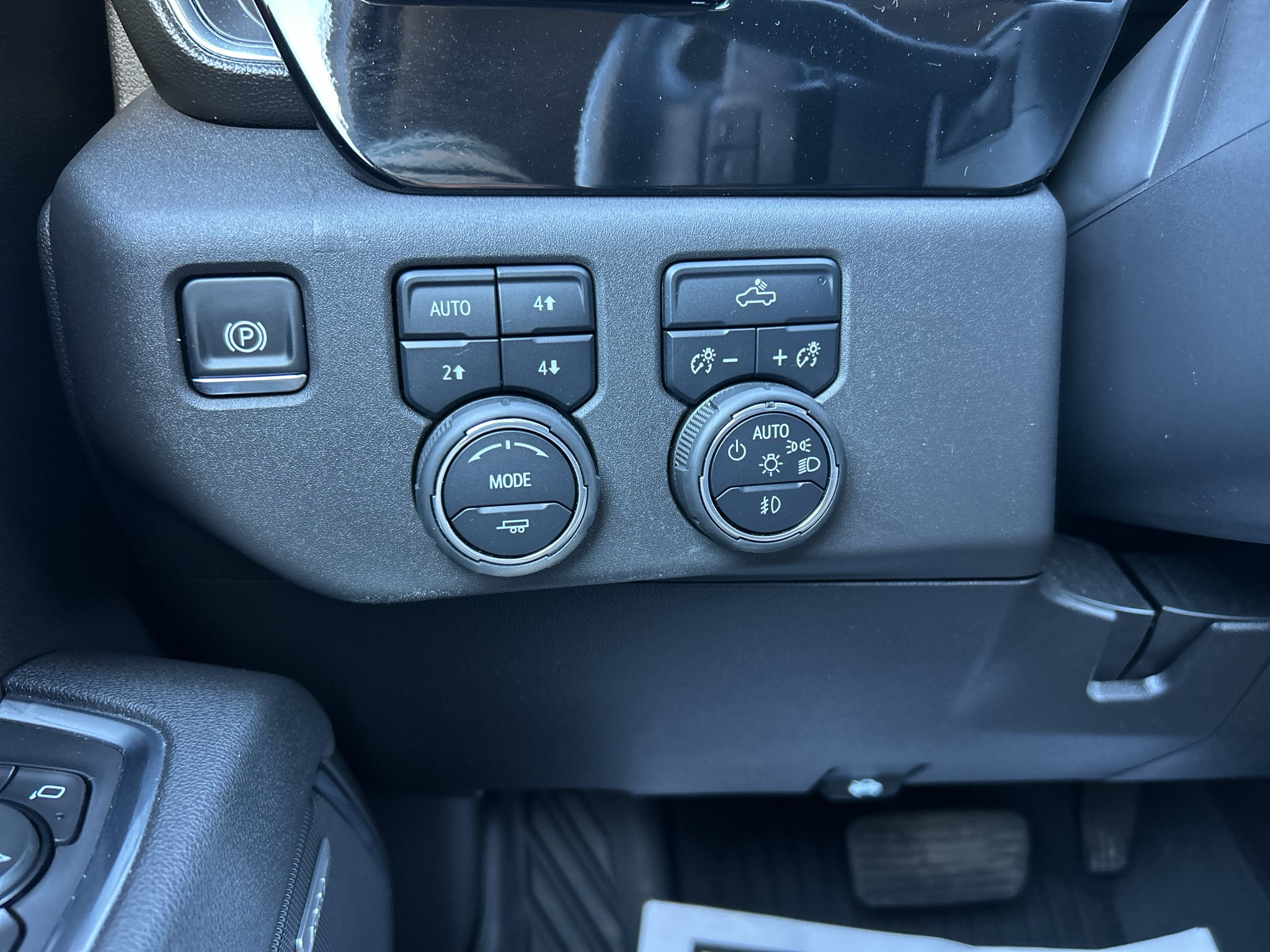 2025 Chevrolet Silverado LT Trail Boss