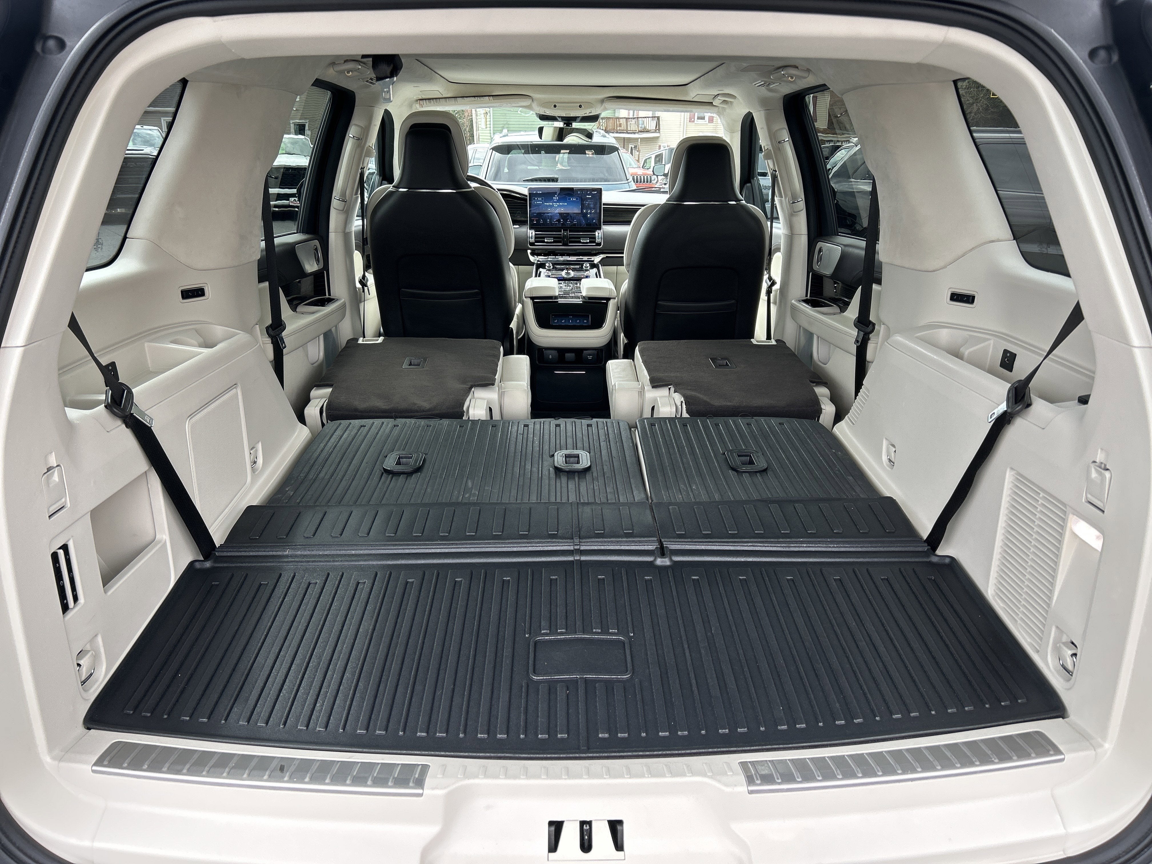 2023 Lincoln NAVIGATOR BLACK LABEL