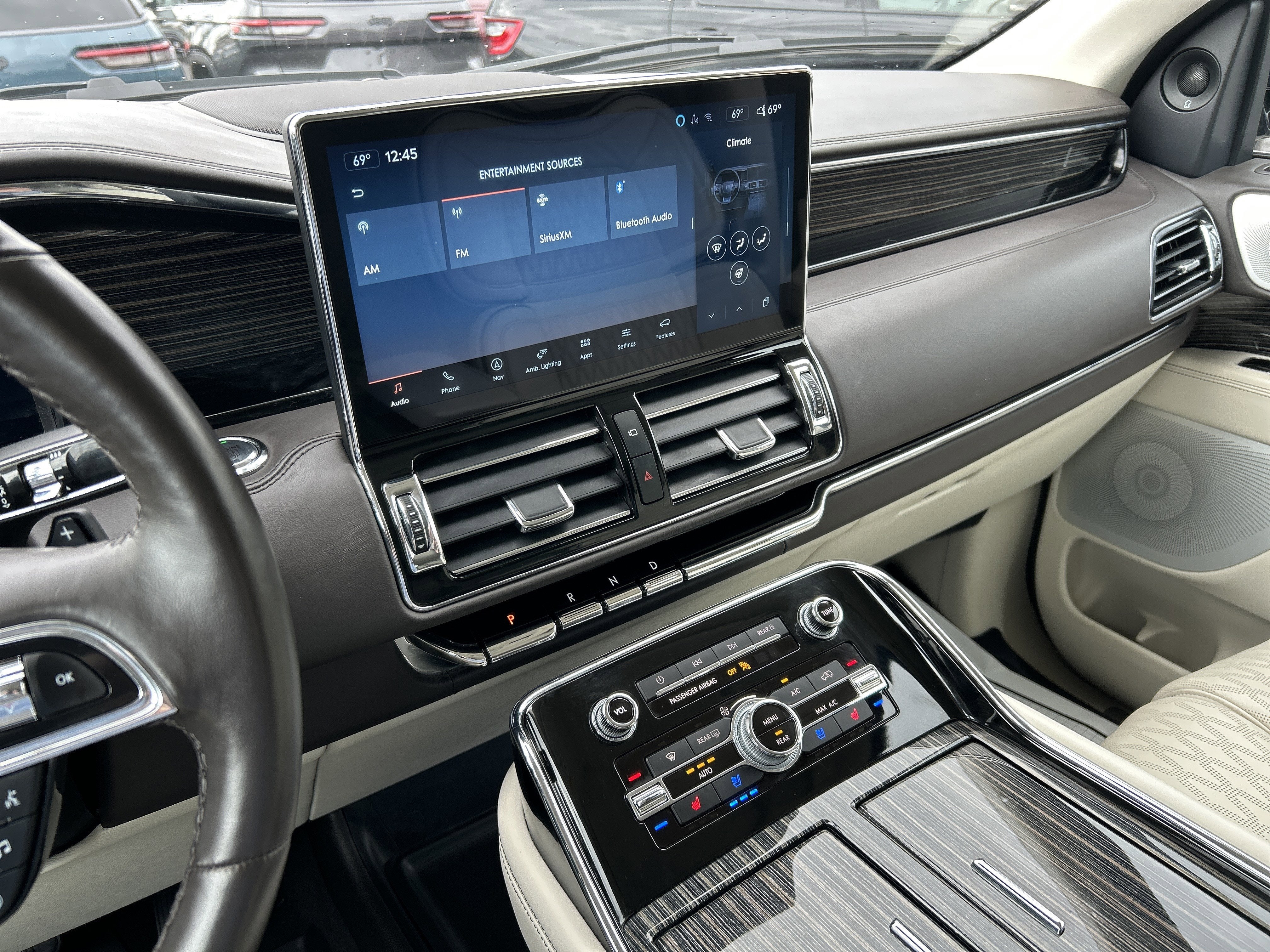 2023 Lincoln NAVIGATOR BLACK LABEL