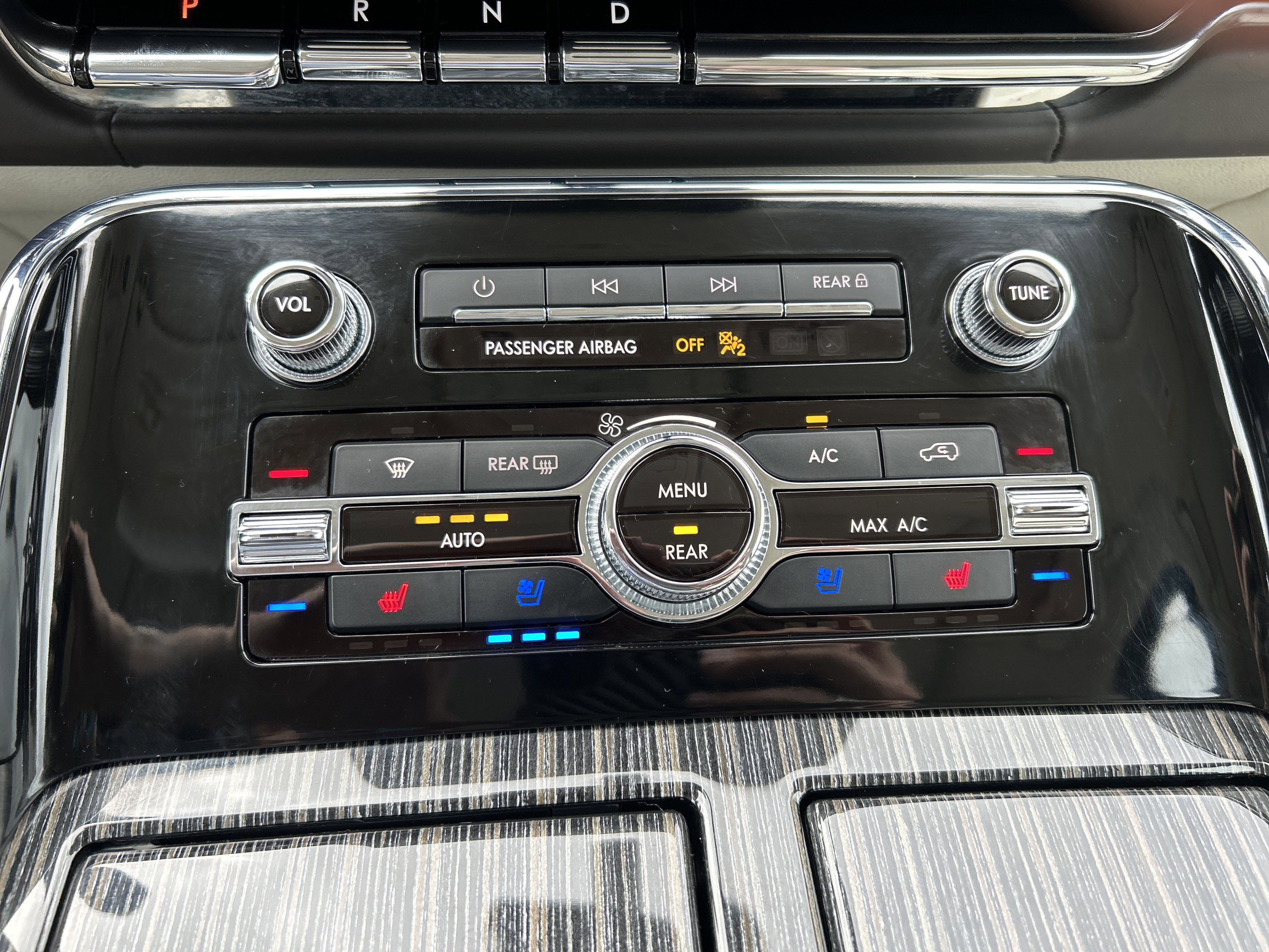 2023 Lincoln NAVIGATOR BLACK LABEL