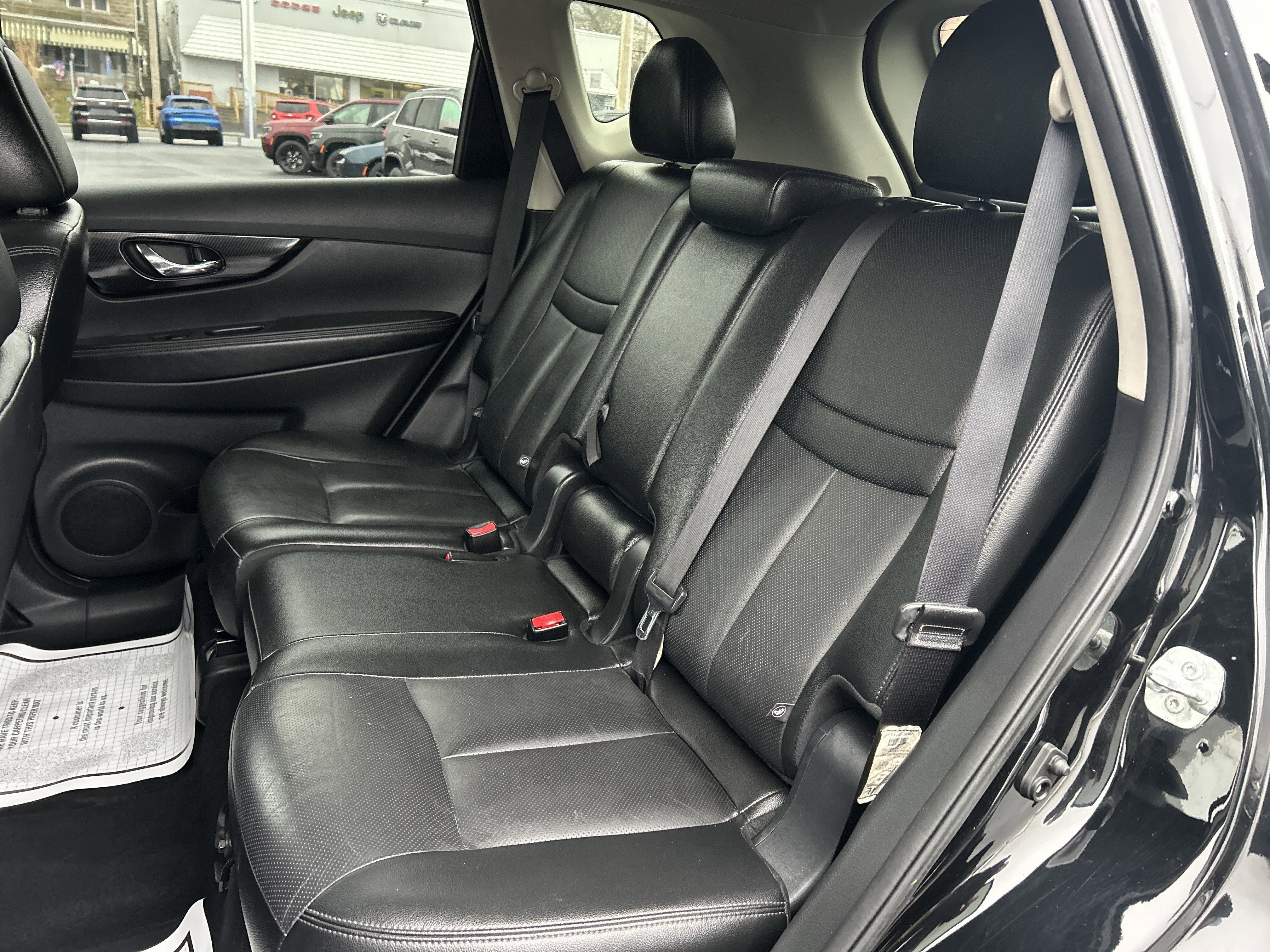 2017 Nissan ROGUE SL