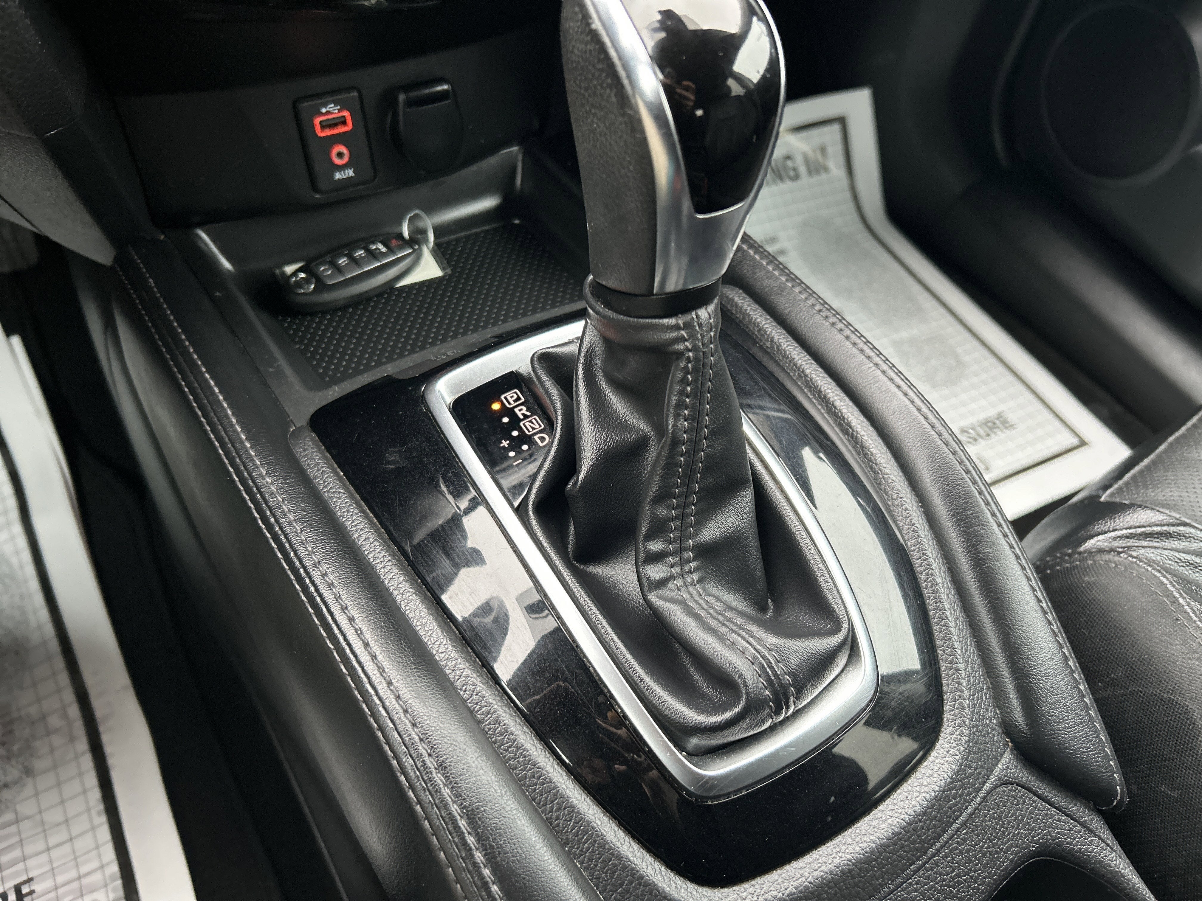 2017 Nissan ROGUE SL