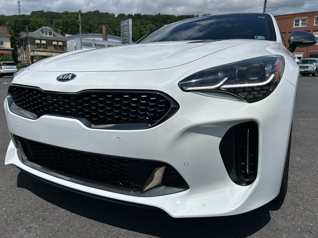 2019 Kia Stinger GT1