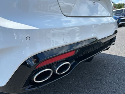 2019 Kia Stinger GT1