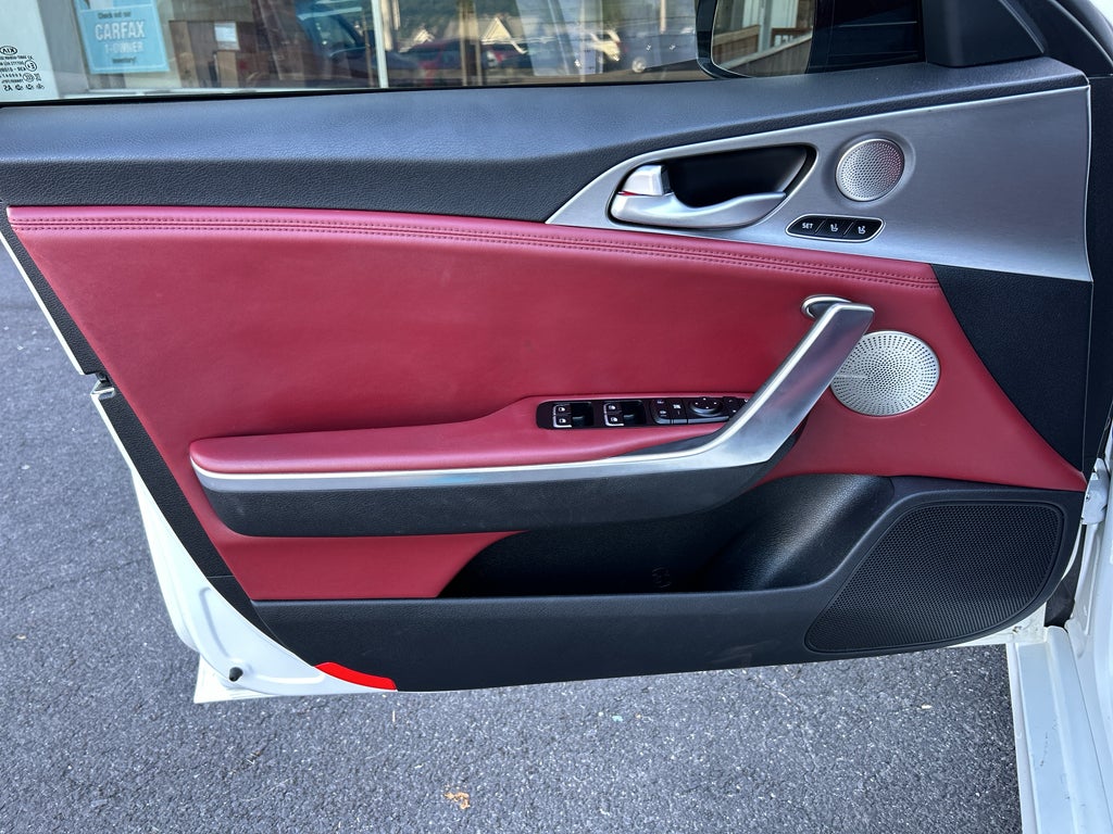 2019 Kia Stinger GT1