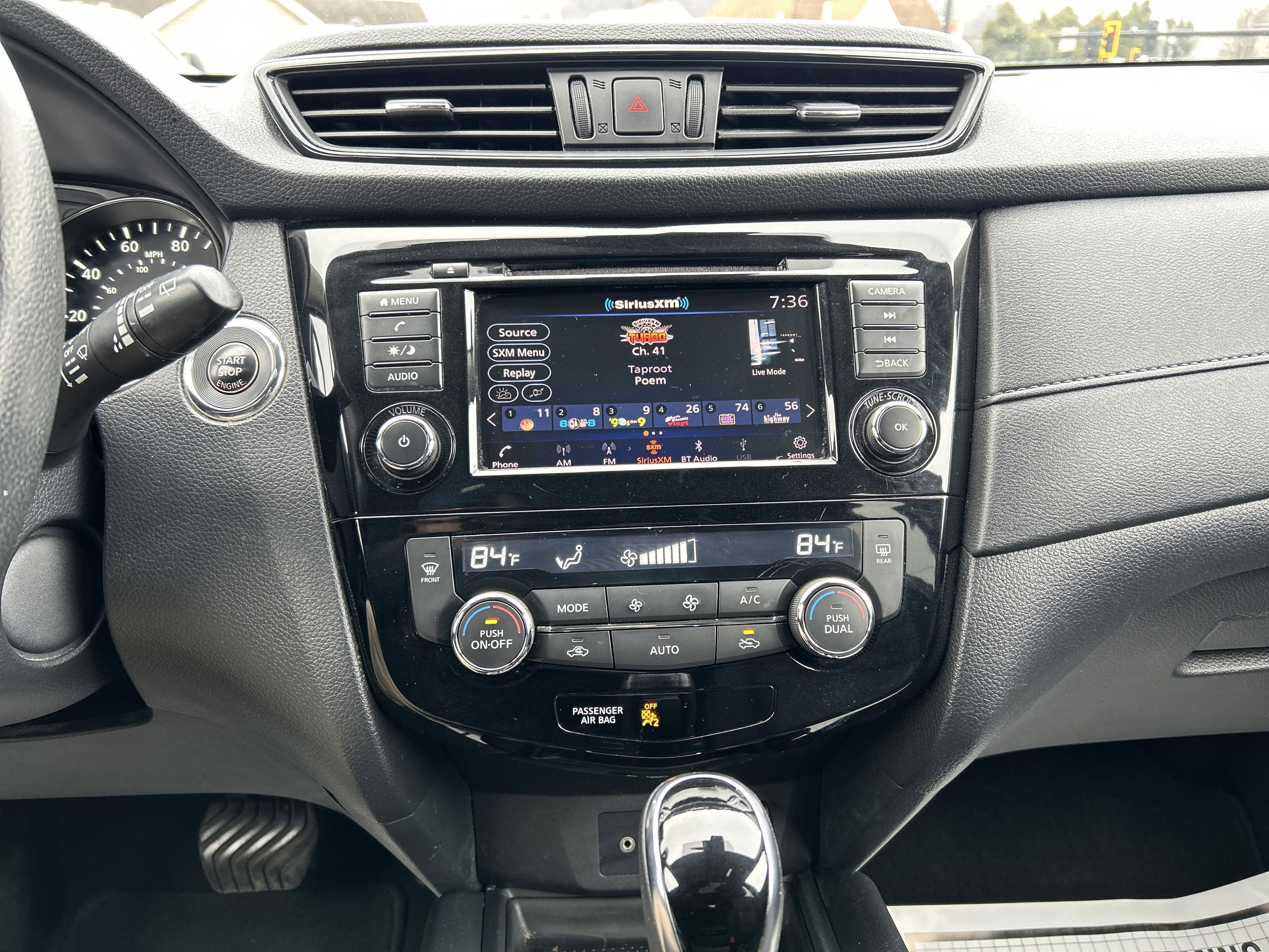 2019 Nissan ROGUE SV