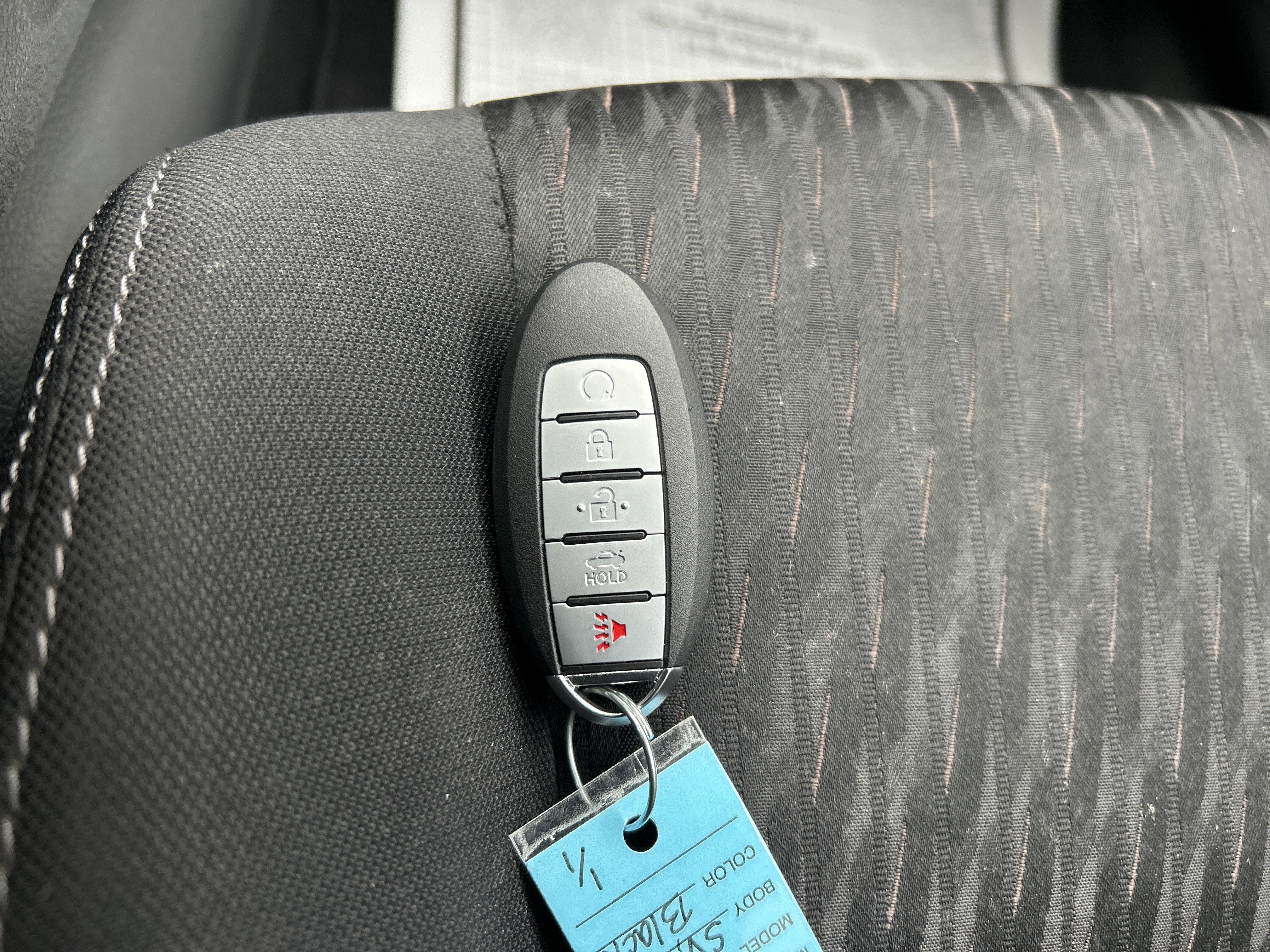 2019 Nissan ROGUE SV