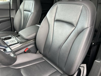 2020 Audi Q7 Premium Plus