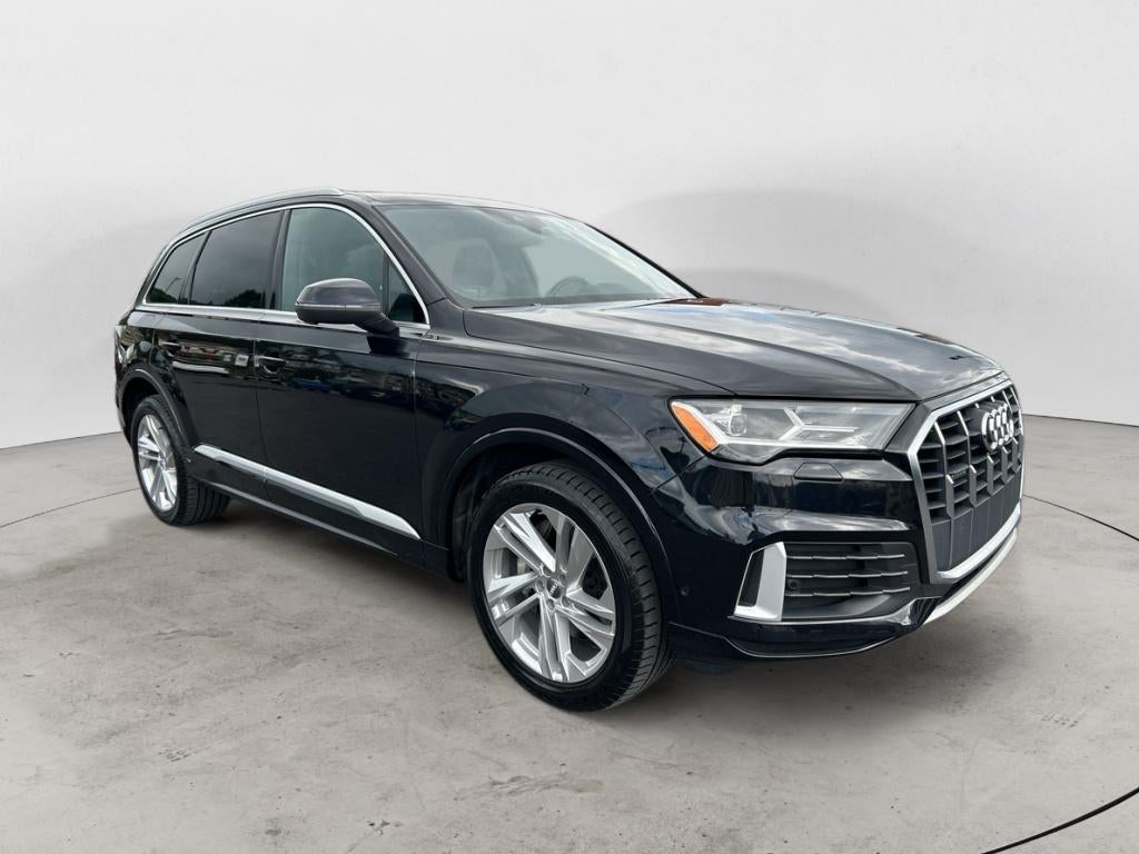 2020 Audi Q7 Premium Plus