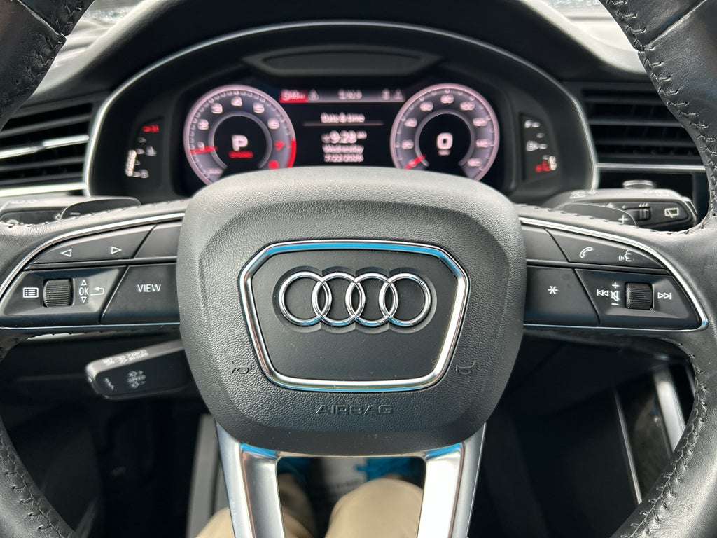 2020 Audi Q7 Premium Plus