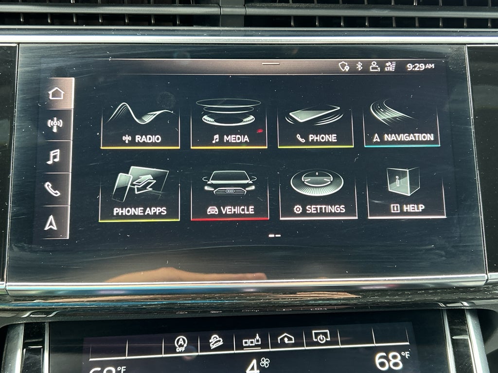 2020 Audi Q7 Premium Plus