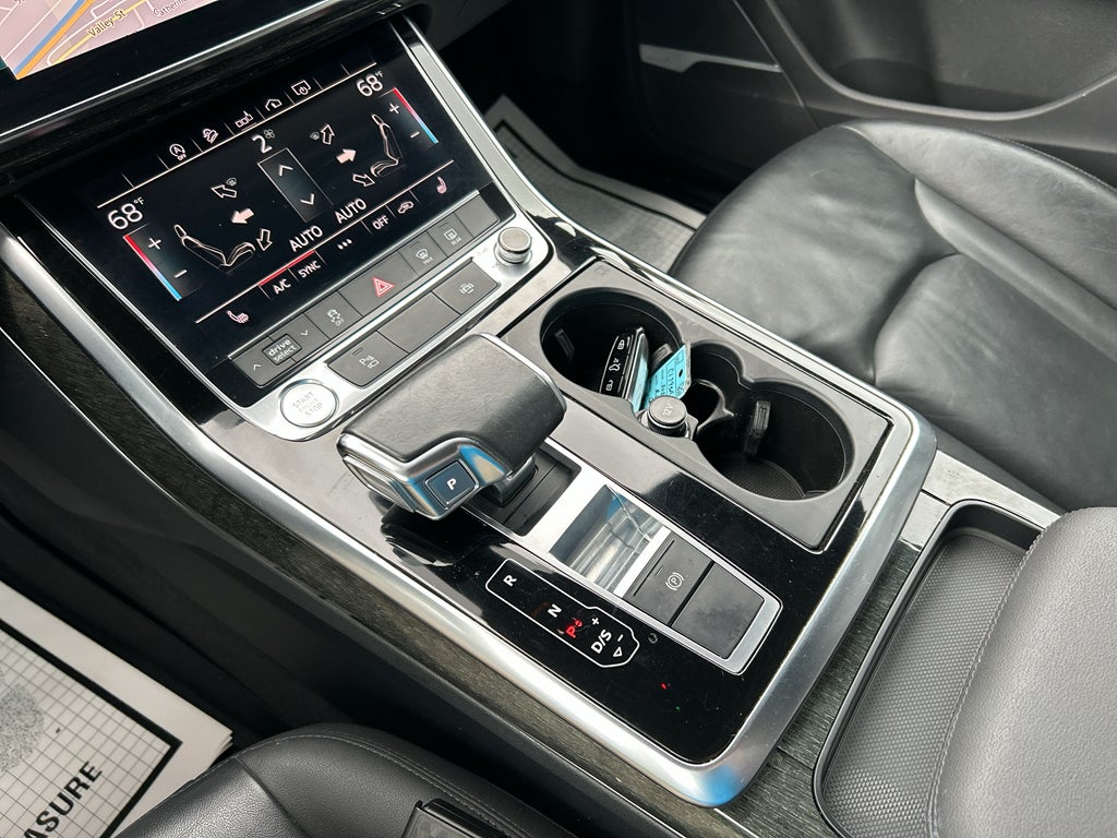 2020 Audi Q7 Premium Plus