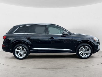 2020 Audi Q7 Premium Plus