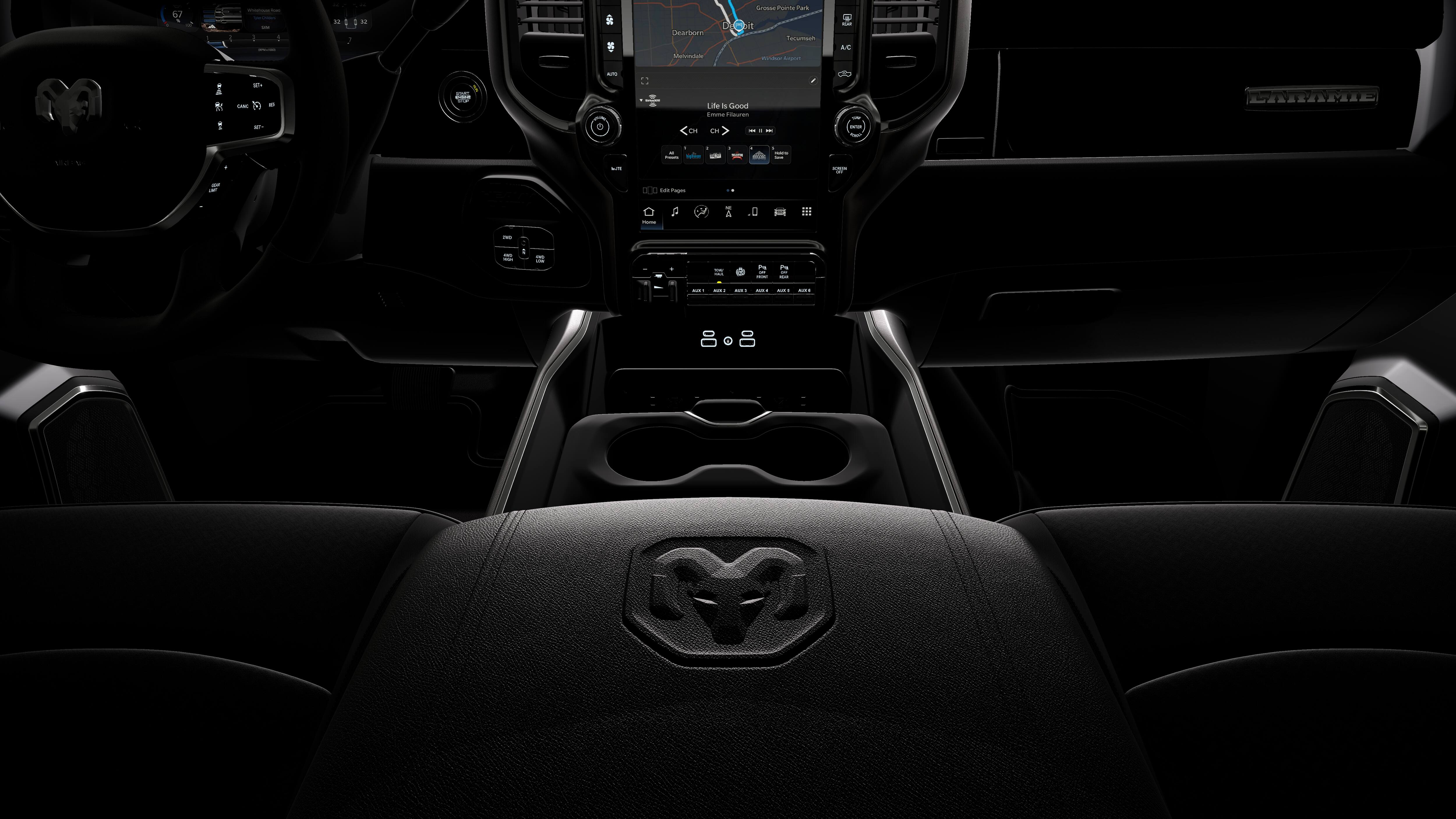 2026 RAM Ram 3500 RAM 3500 LARAMIE CREW CAB 4X4 8' BOX