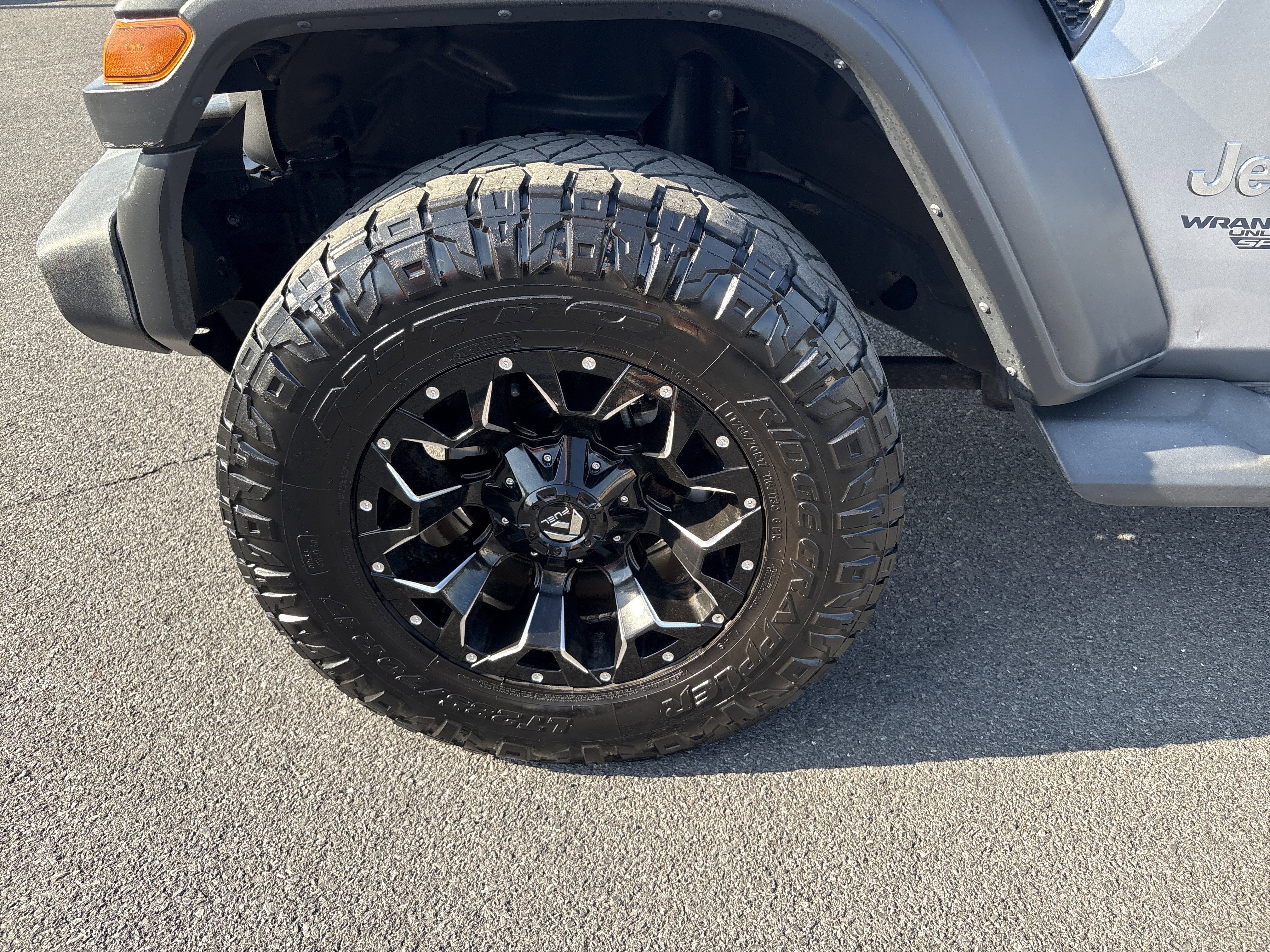 2019 Jeep WRANGLER UNL SPORT S