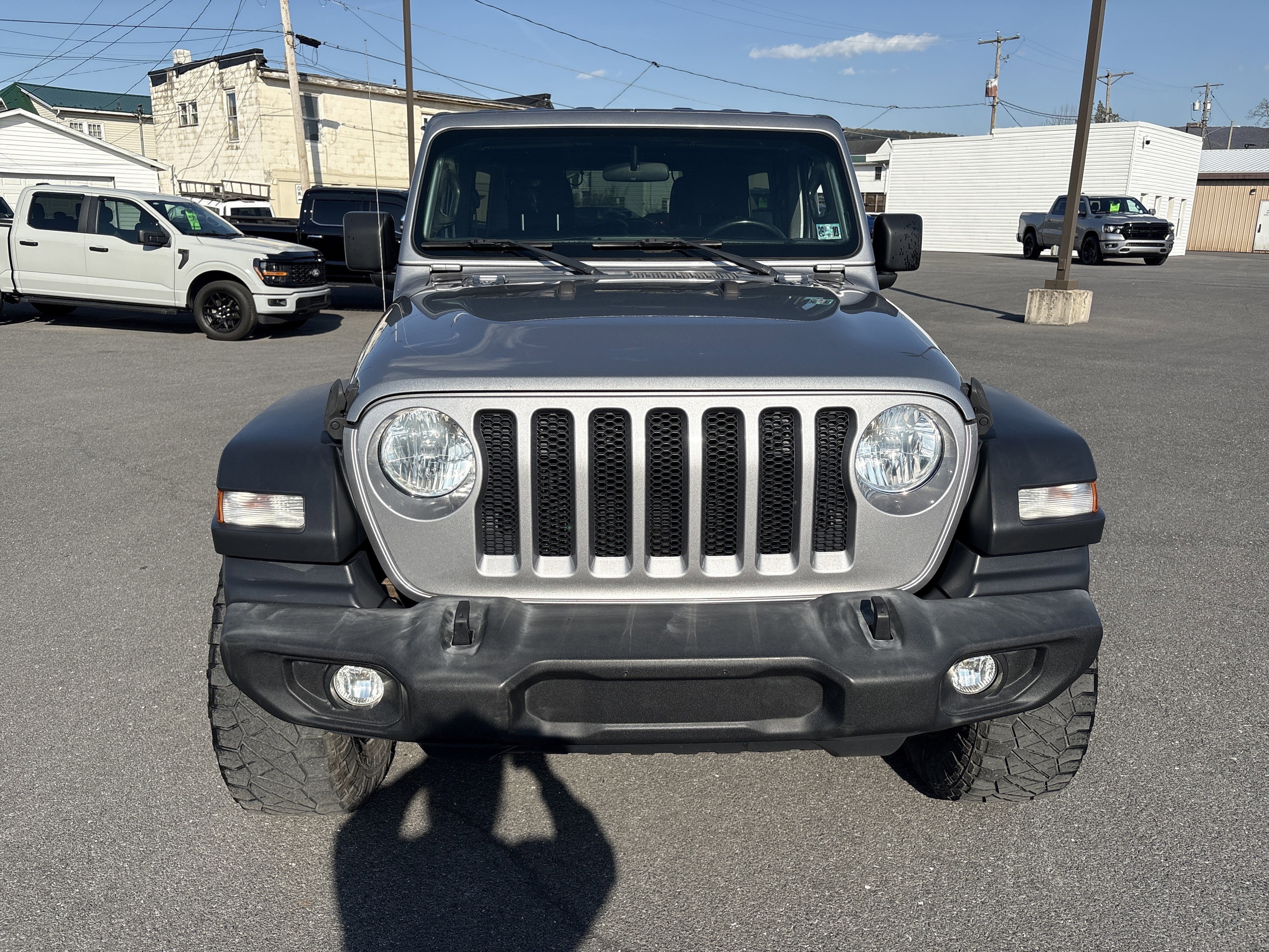 2019 Jeep WRANGLER UNL SPORT S